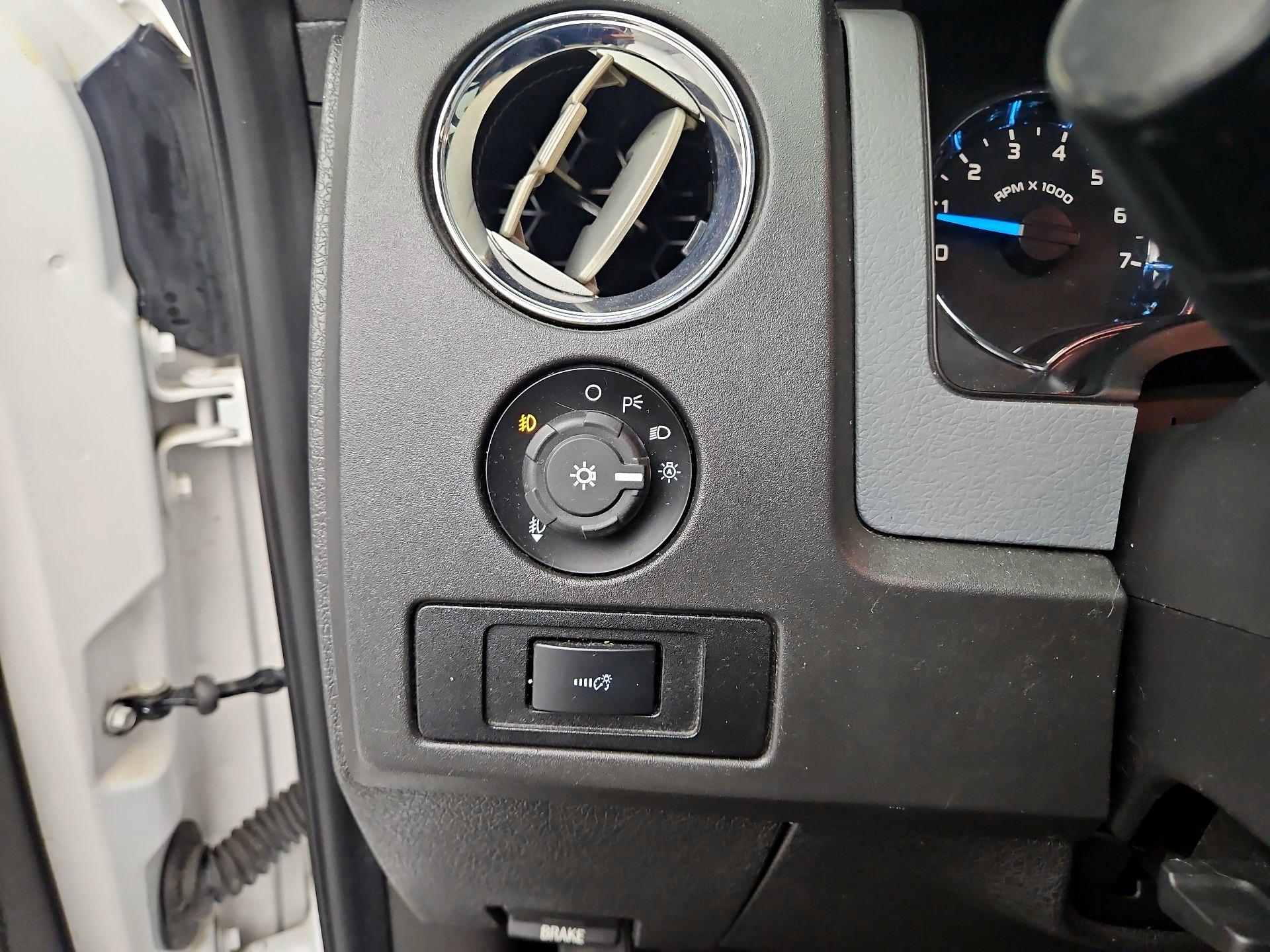 Thumbnail: 2014 Ford F-150 - 13