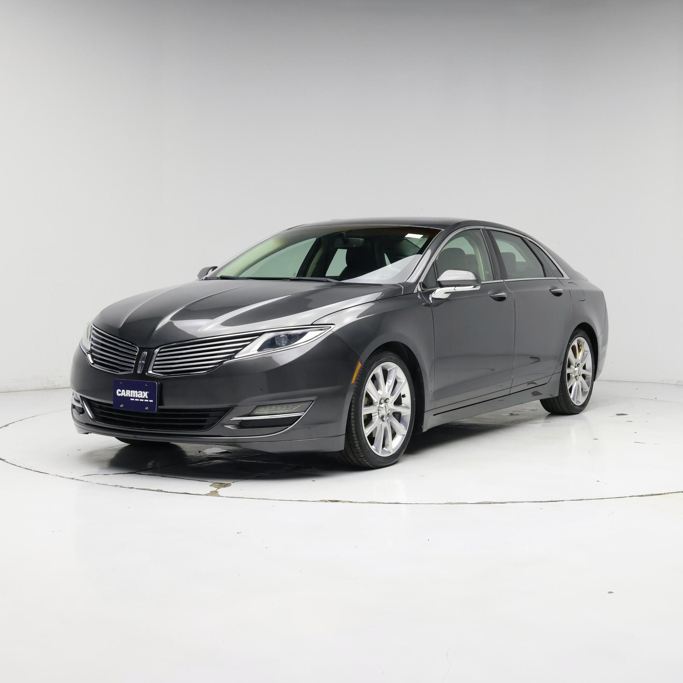 Thumbnail: 2015 Lincoln MKZ - 4