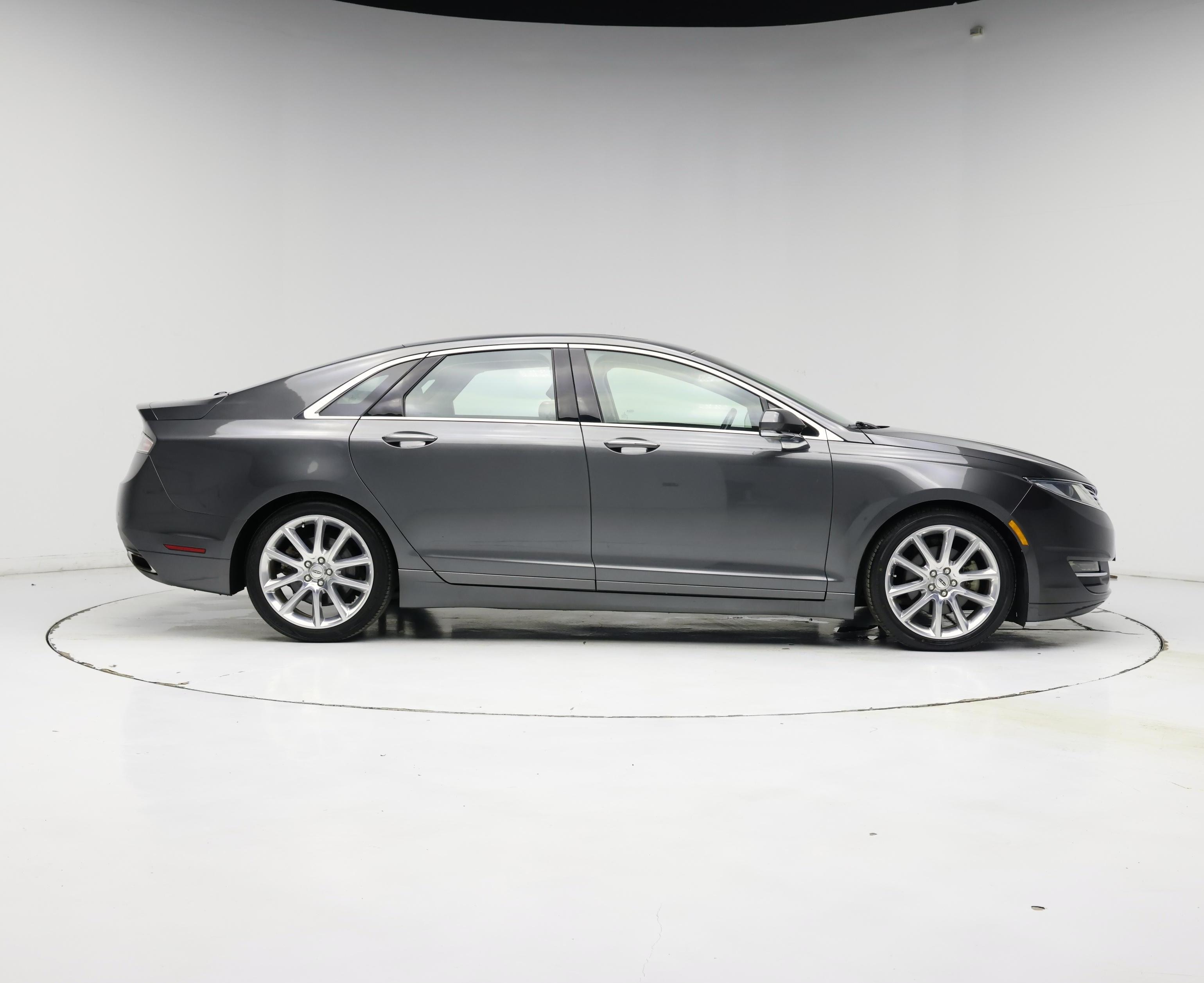Thumbnail: 2015 Lincoln MKZ - 7