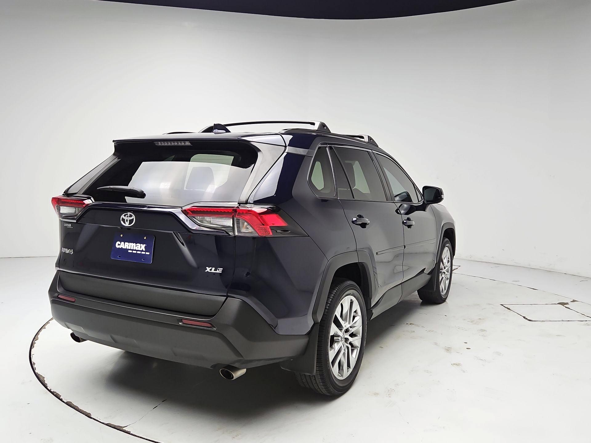 Thumbnail: 2020 Toyota RAV4 - 5