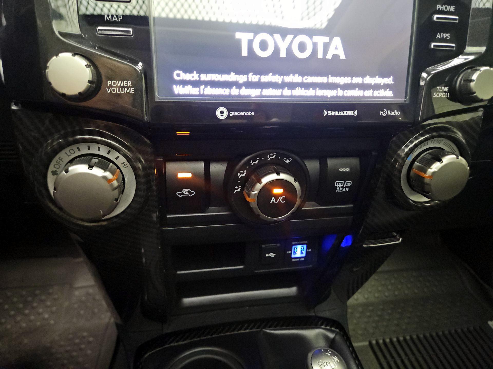 Thumbnail: 2020 Toyota 4Runner - 17