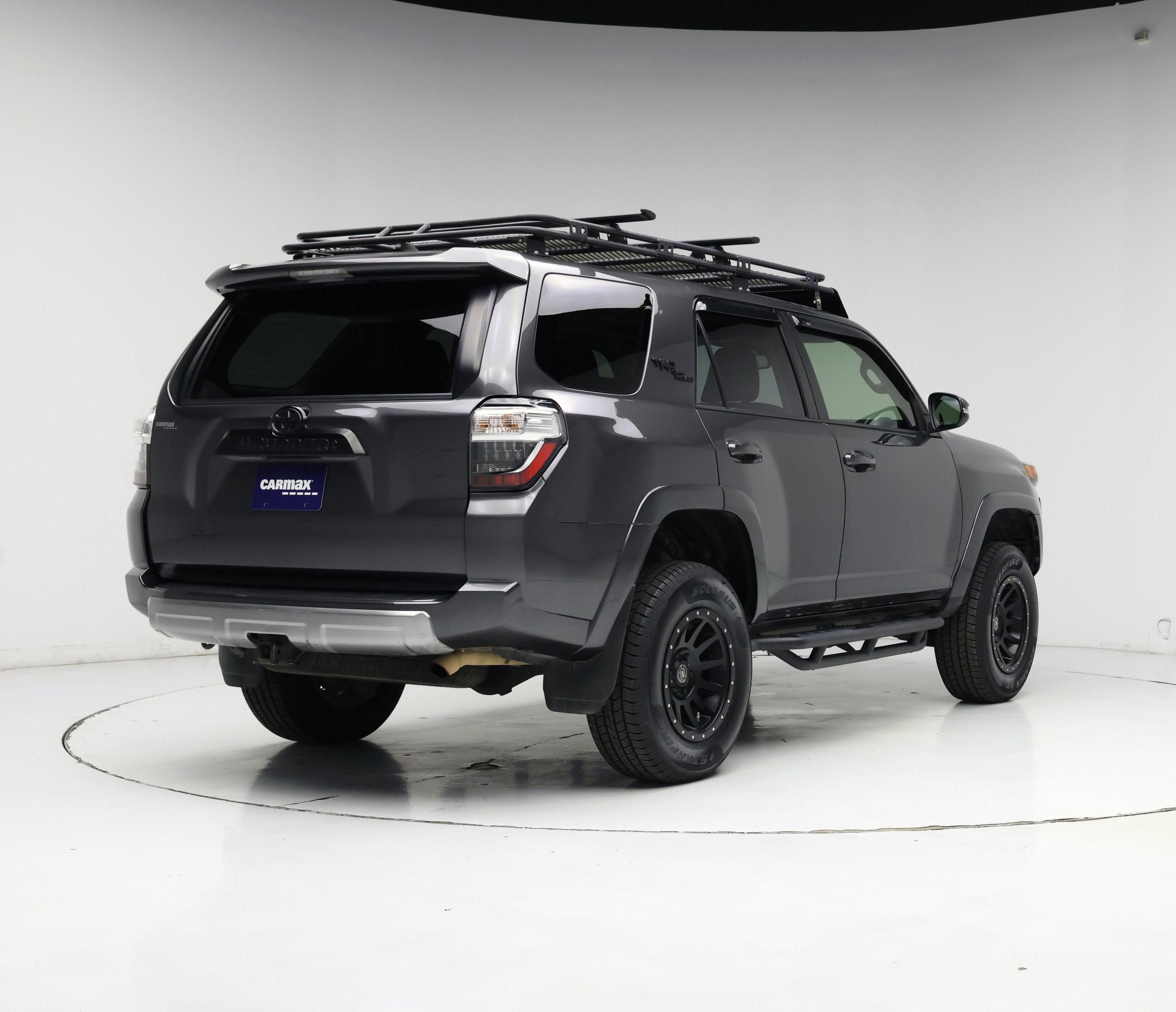 Thumbnail: 2020 Toyota 4Runner - 8