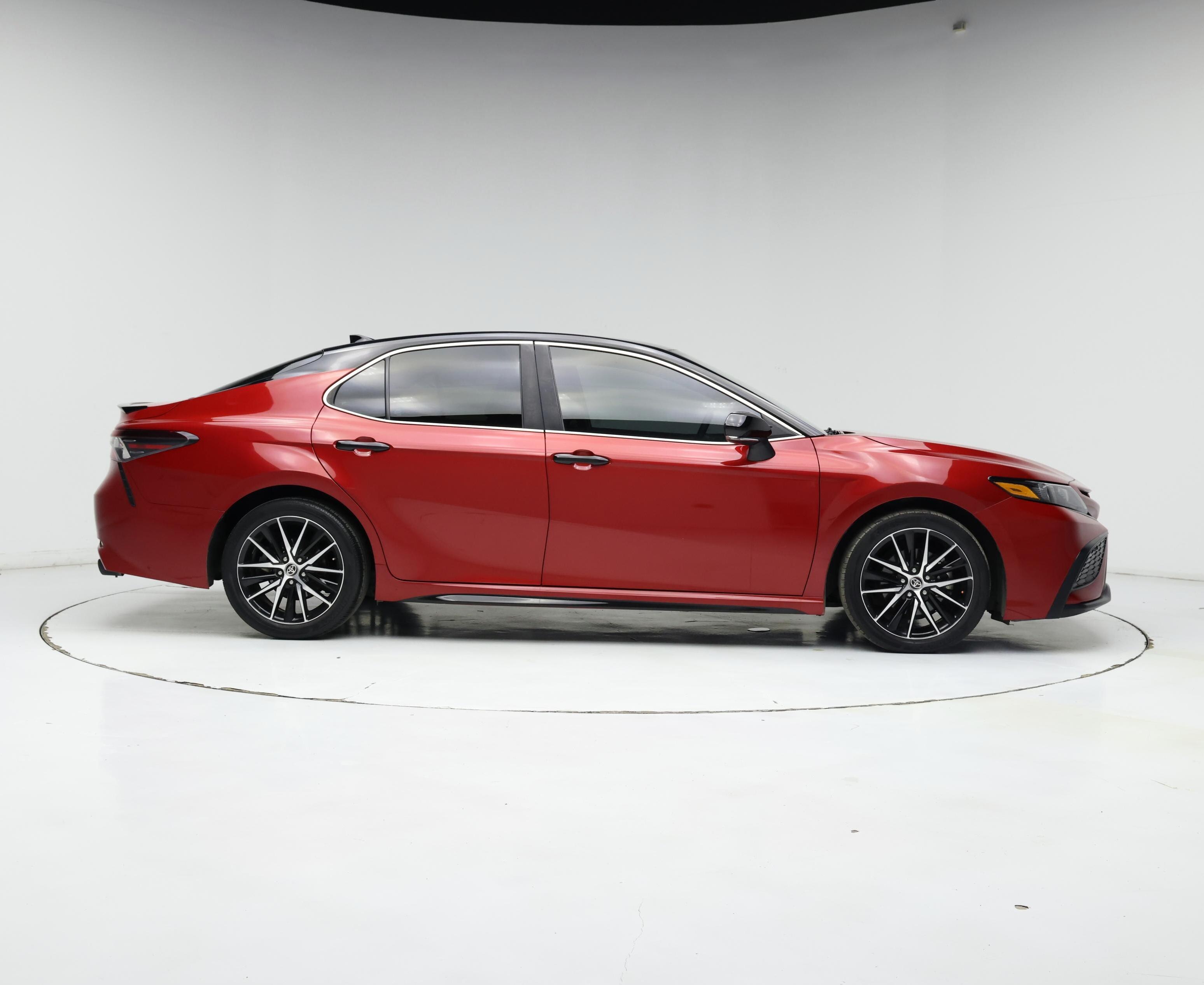 Thumbnail: 2022 Toyota Camry - 7