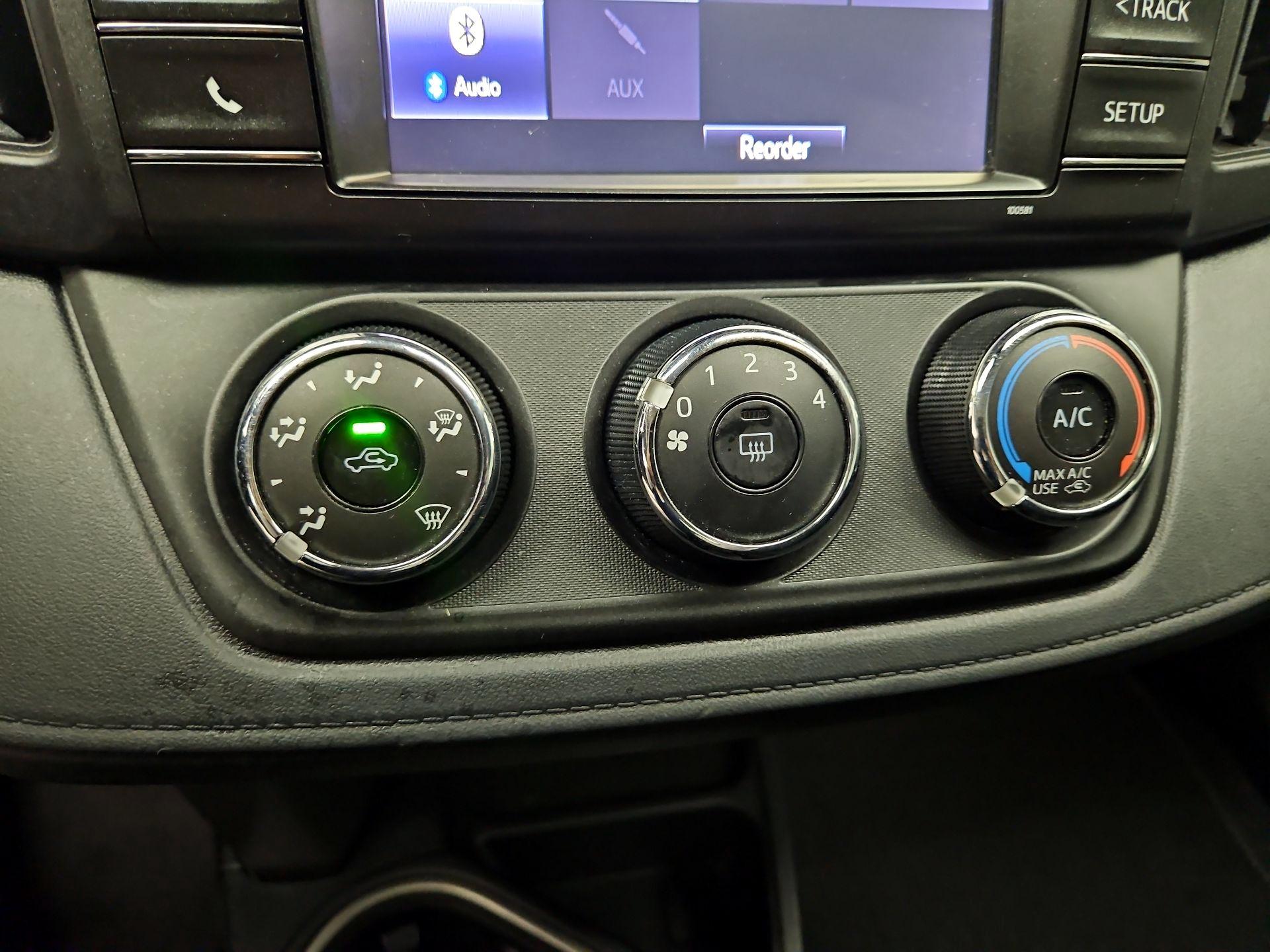 Thumbnail: 2017 Toyota RAV4 - 16