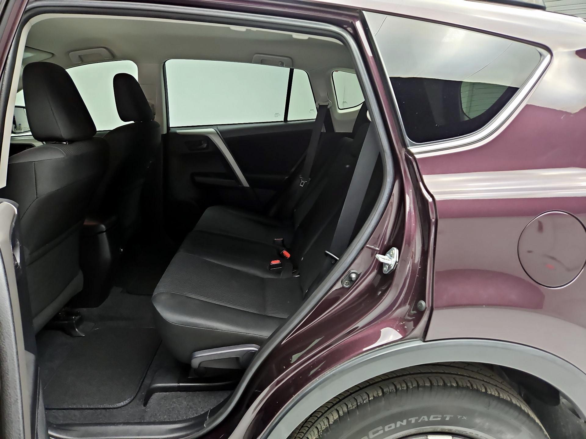 Thumbnail: 2017 Toyota RAV4 - 19