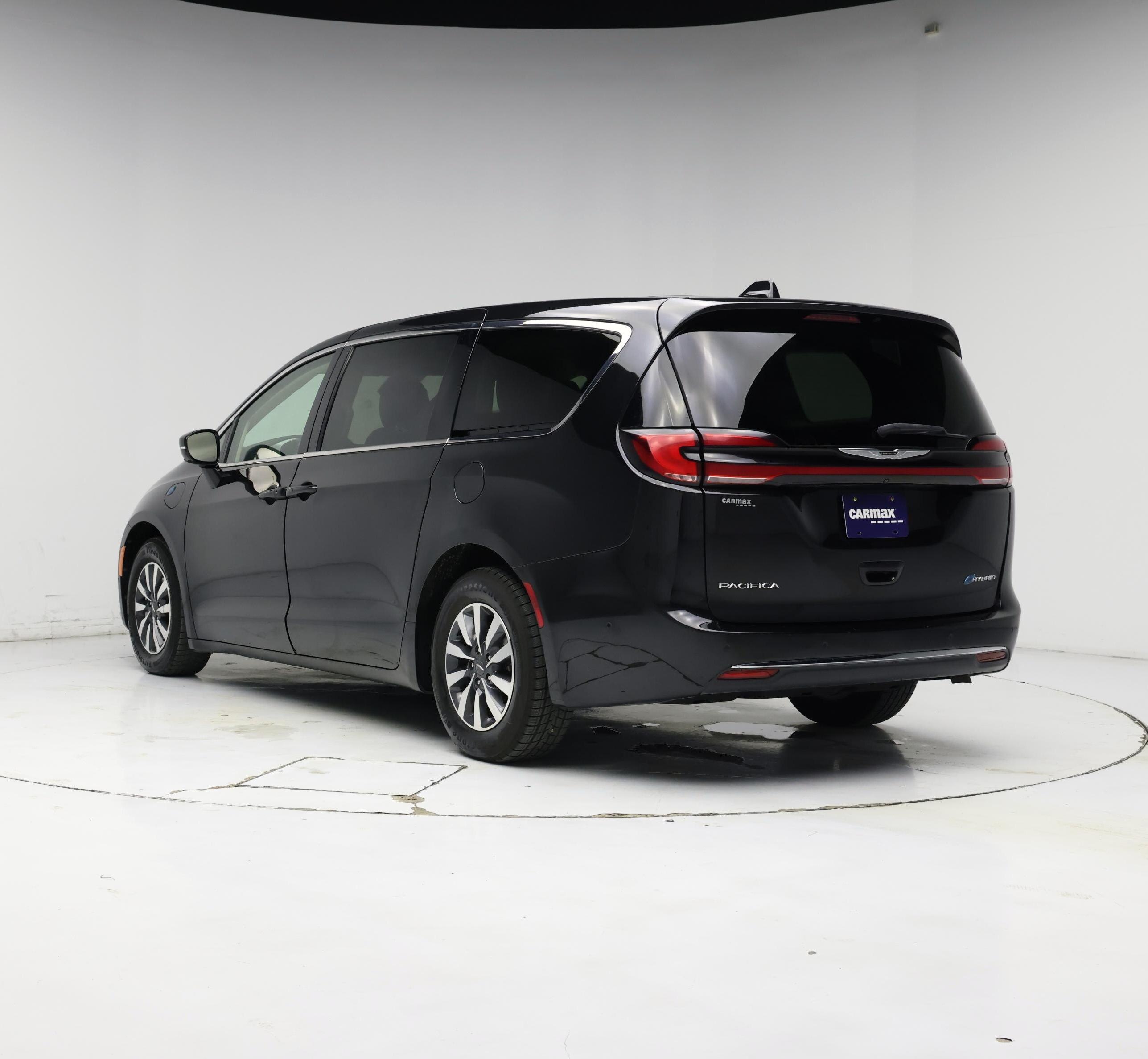 Thumbnail: 2022 Chrysler Pacifica - 2