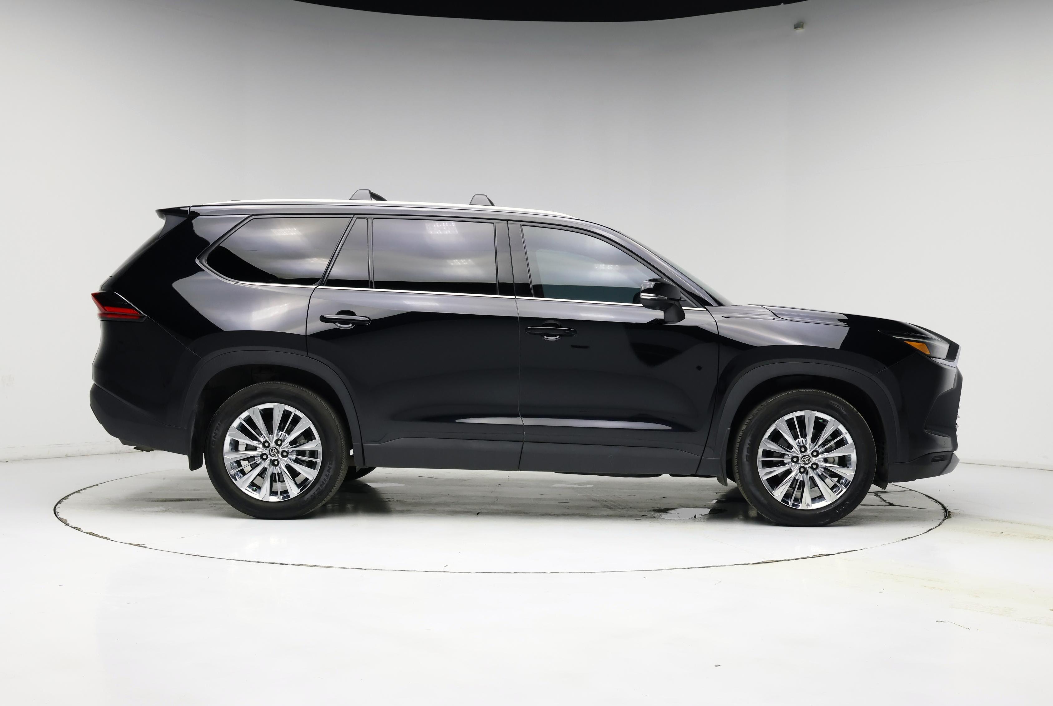 Thumbnail: 2024 Toyota Grand Highlander - 7