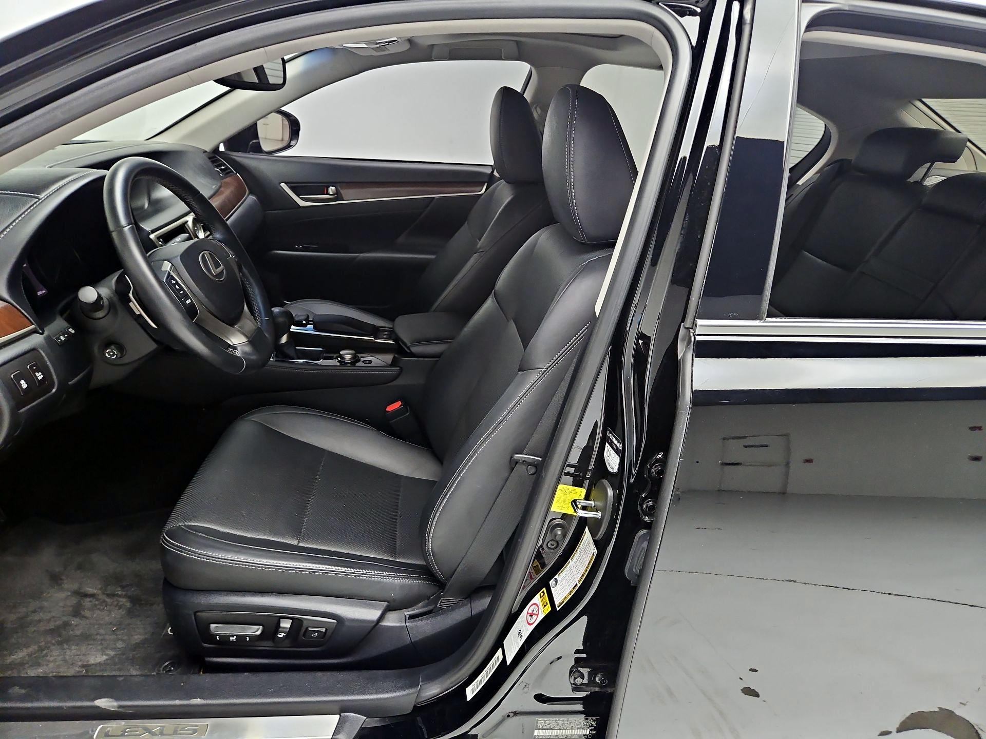 Thumbnail: 2015 Lexus GS - 11
