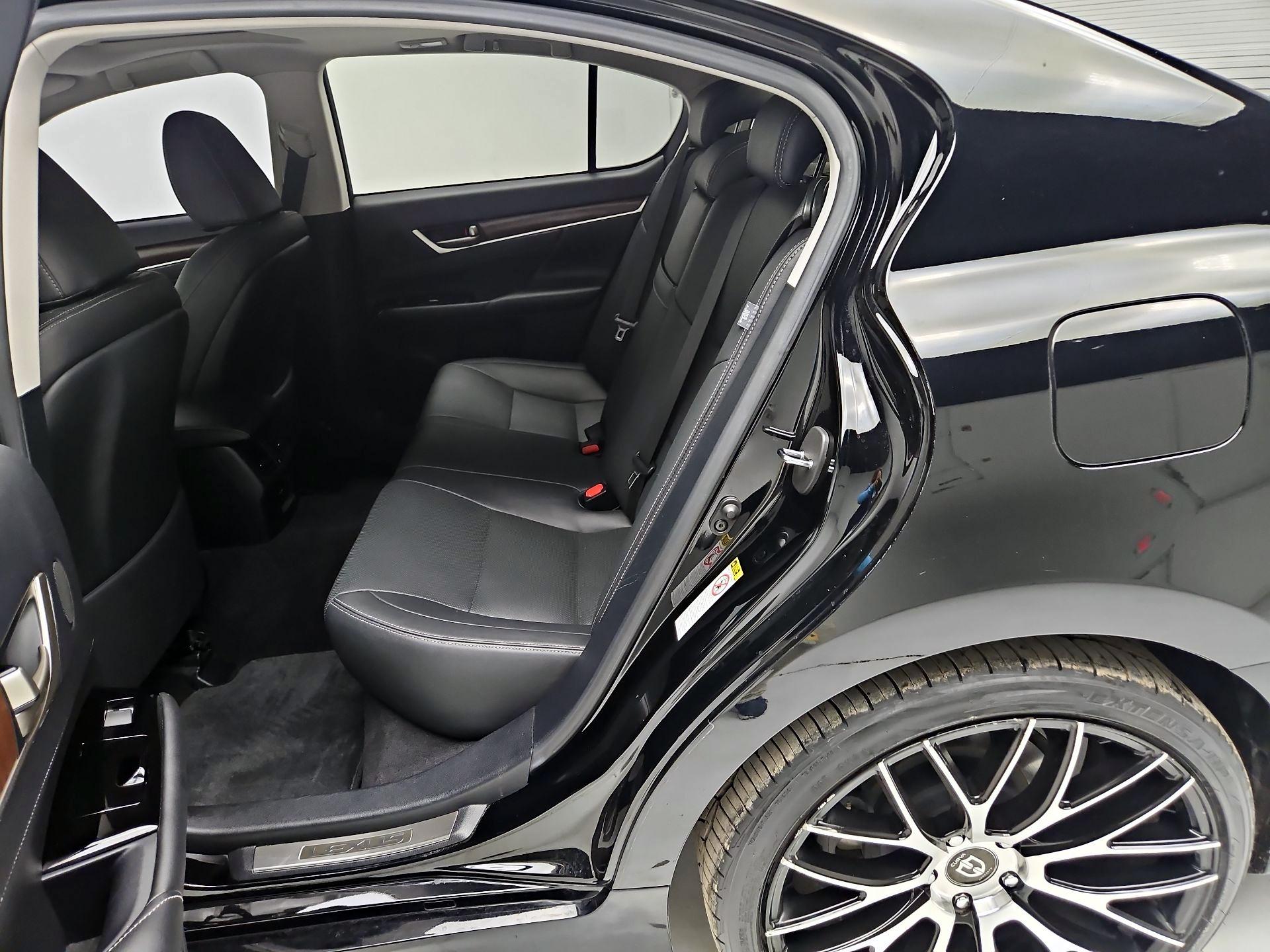 Thumbnail: 2015 Lexus GS - 20