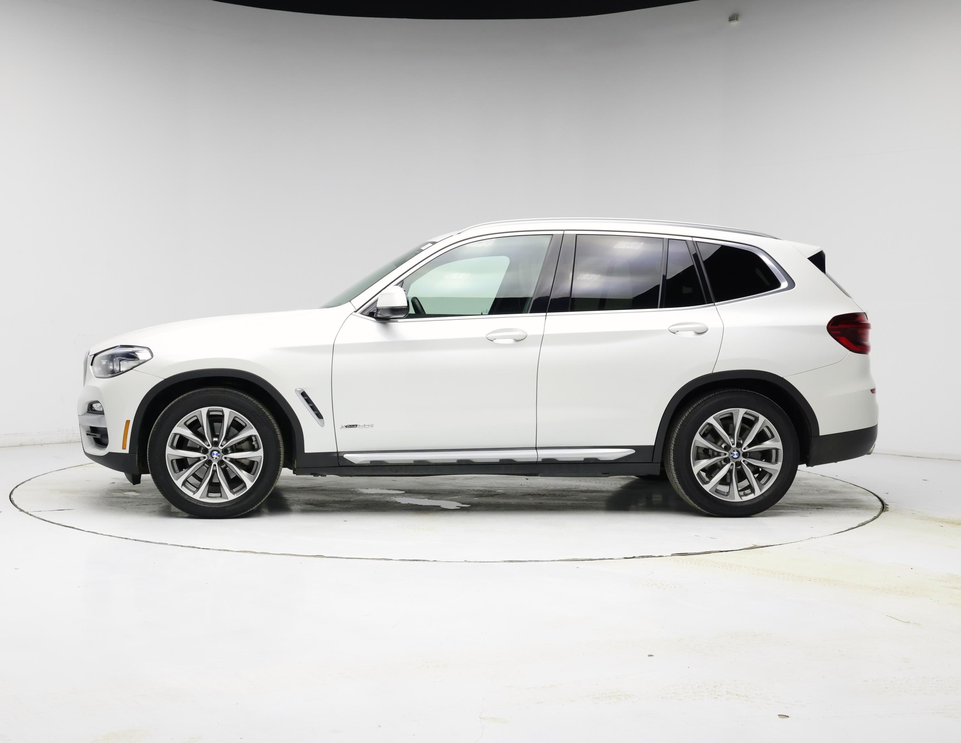Thumbnail: 2018 BMW X3 - 3