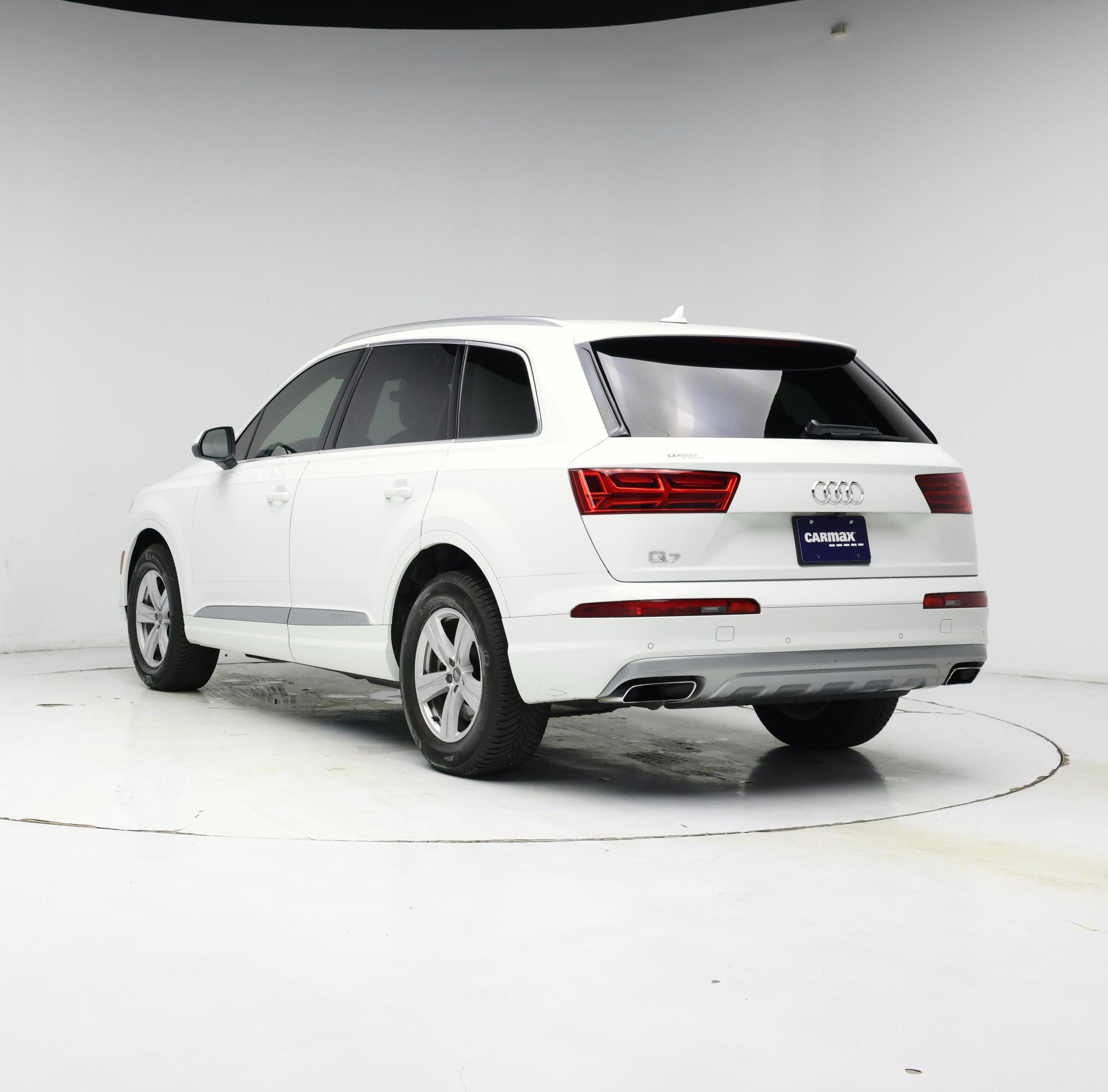 Thumbnail: 2019 Audi Q7 - 2