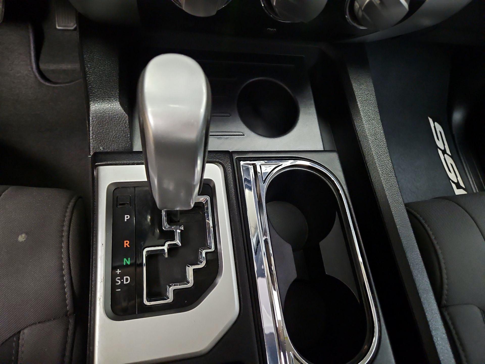 Thumbnail: 2016 Toyota Tundra - 17