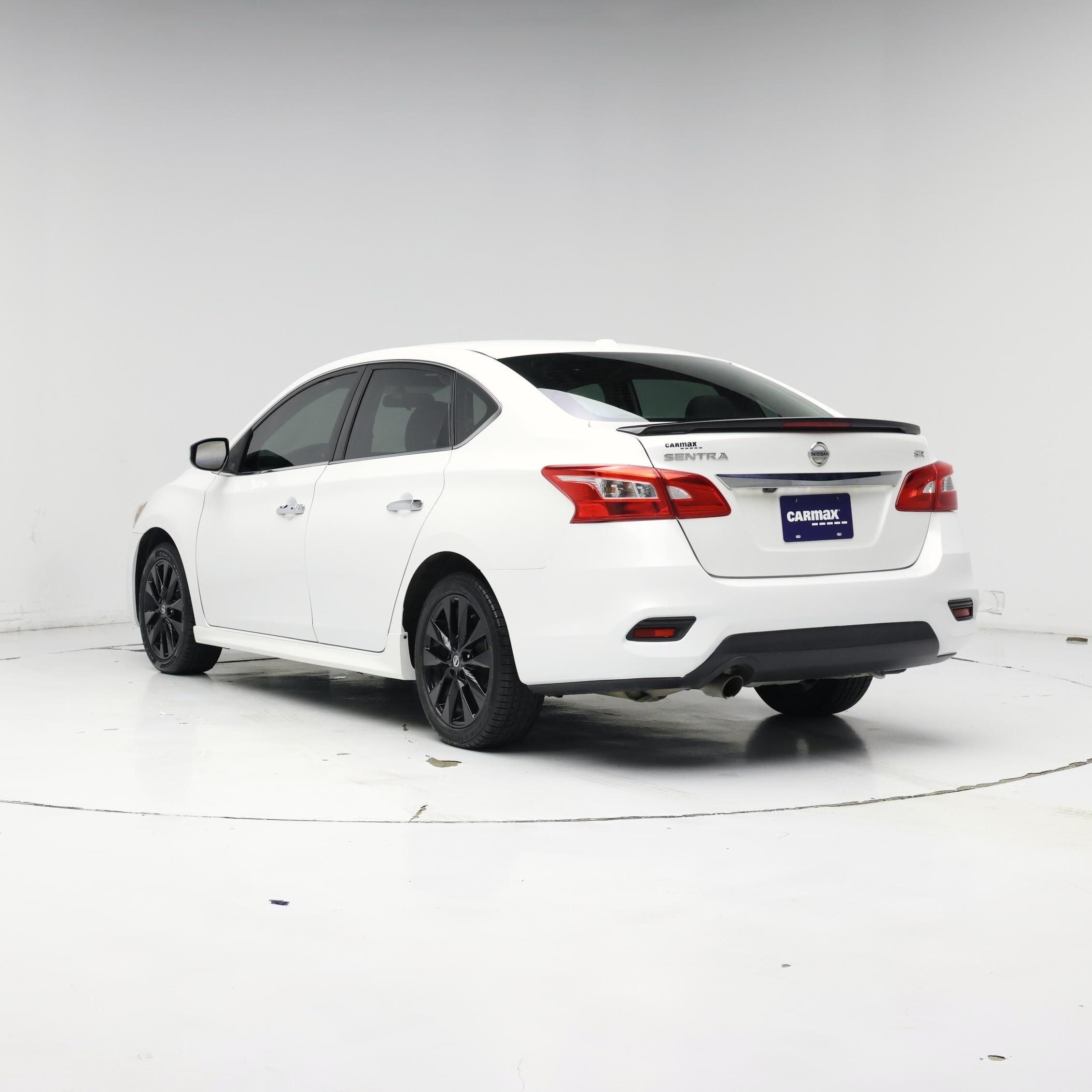 Thumbnail: 2017 Nissan Sentra - 2