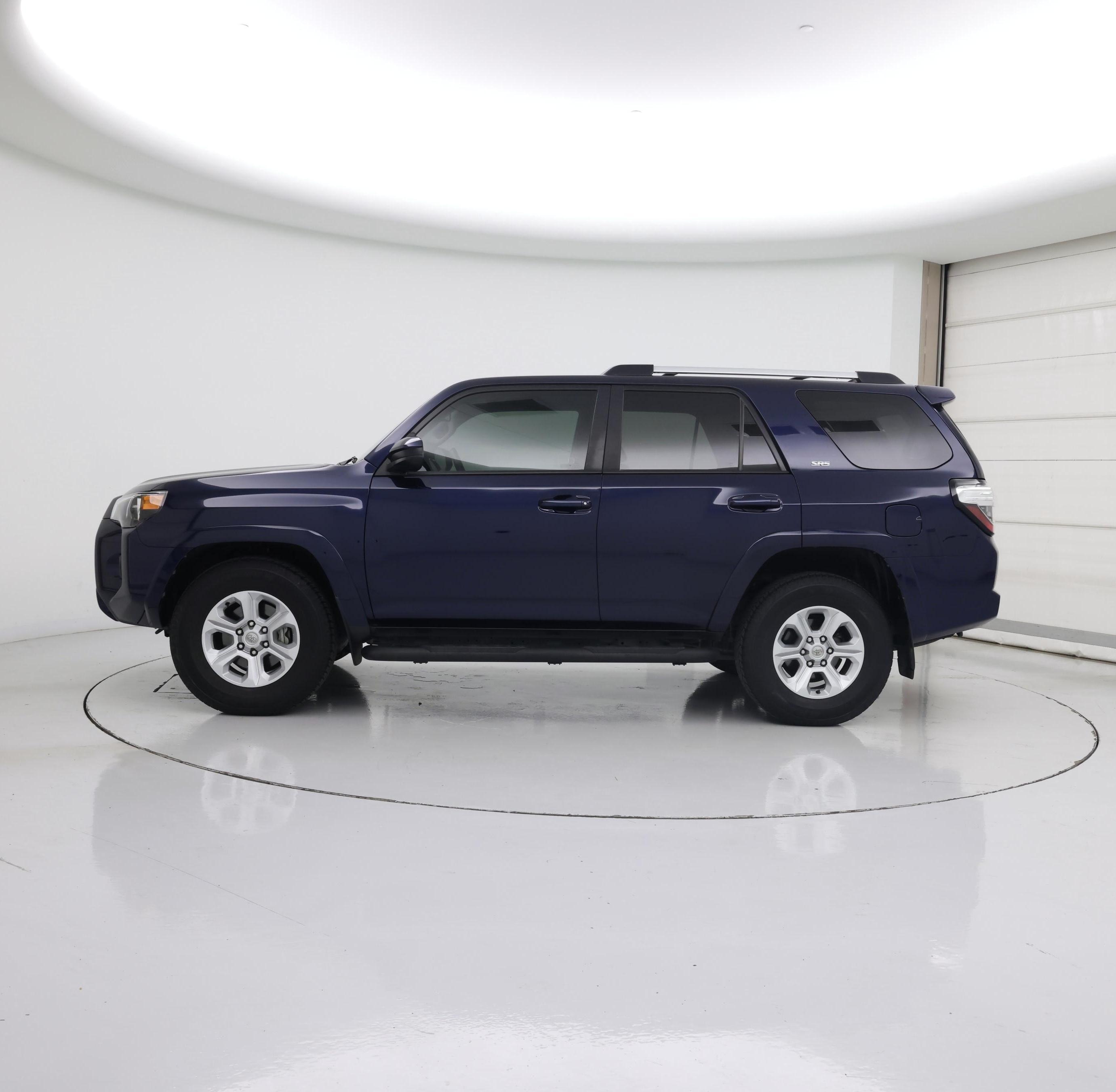 Thumbnail: 2022 Toyota 4Runner - 3