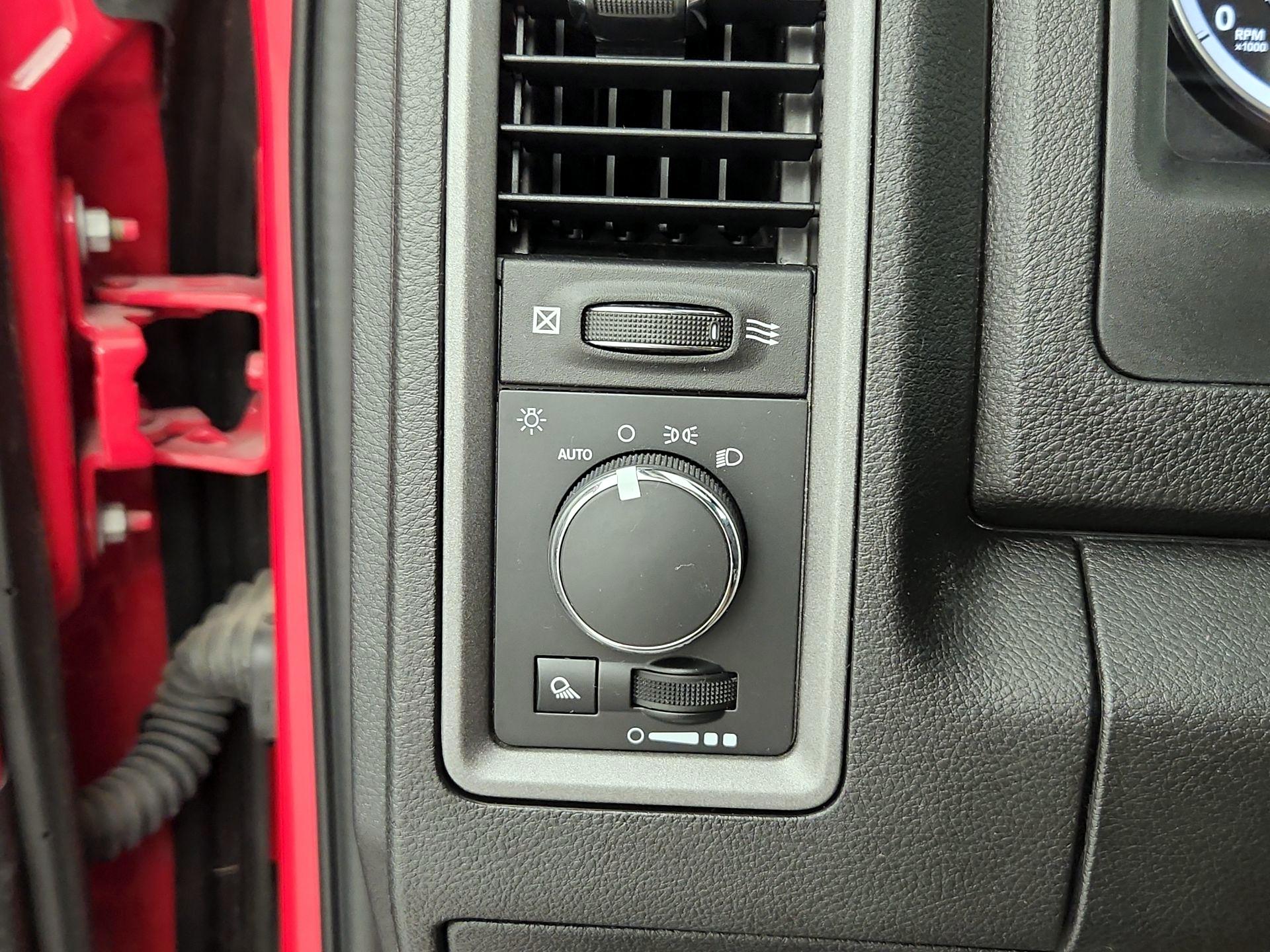 Thumbnail: 2022 RAM 1500 Classic - 13