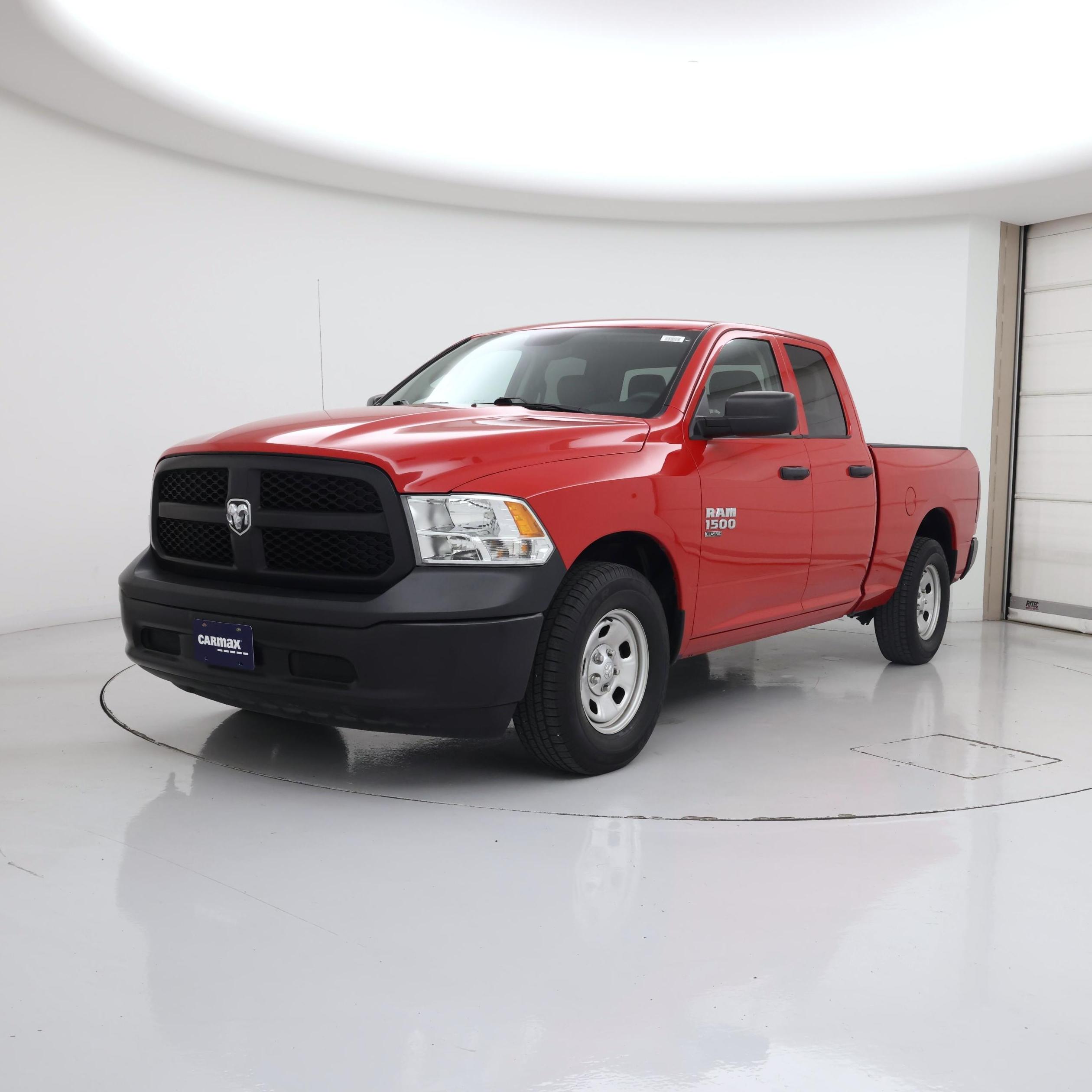 Thumbnail: 2022 RAM 1500 Classic - 4