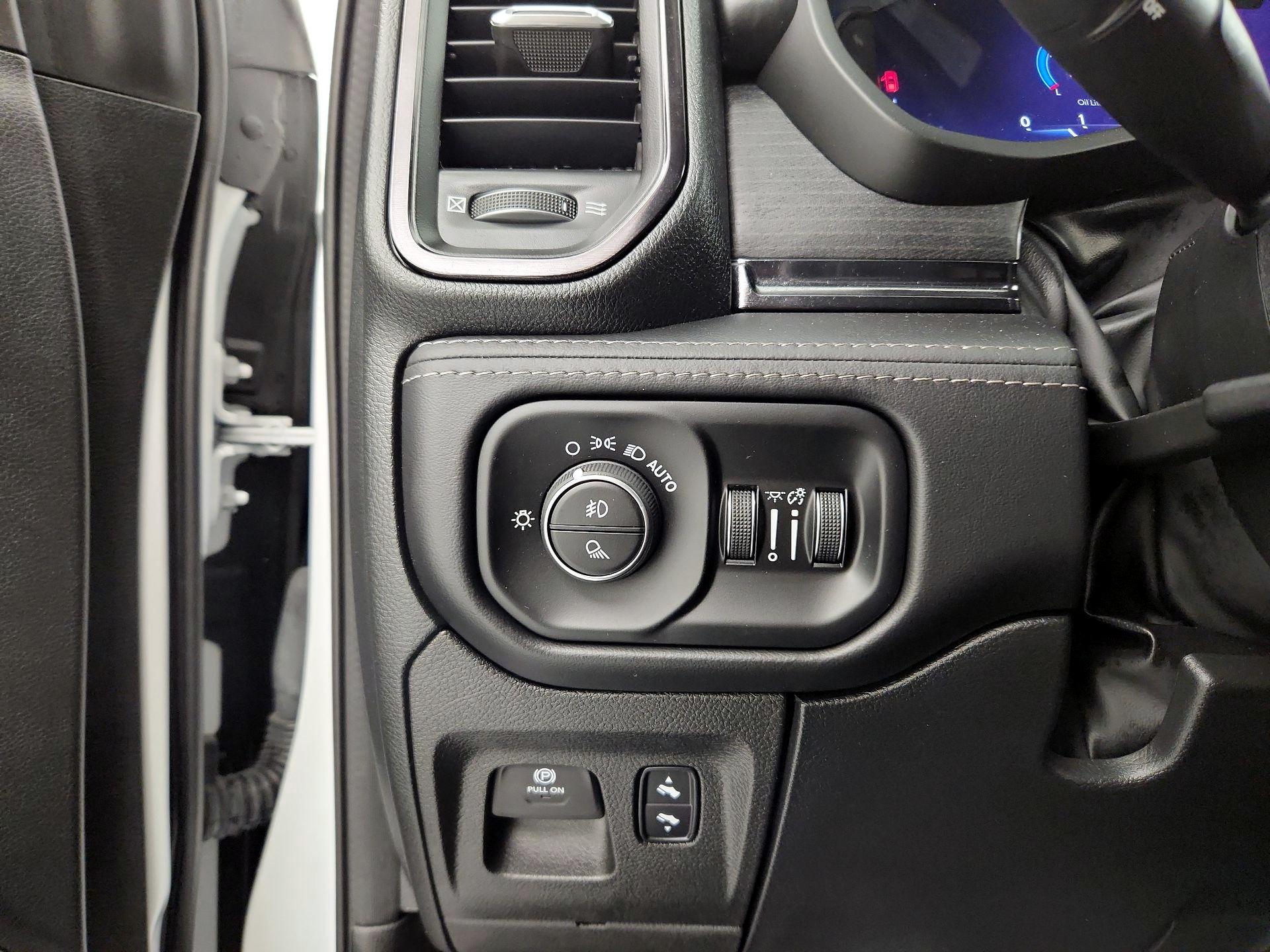 Thumbnail: 2023 RAM 1500 - 13