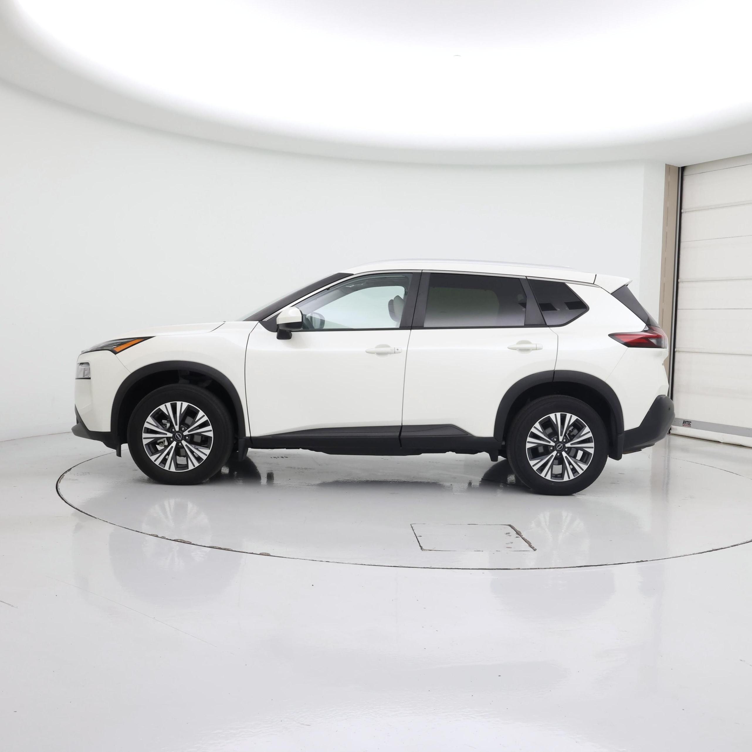 Thumbnail: 2023 Nissan Rogue - 3