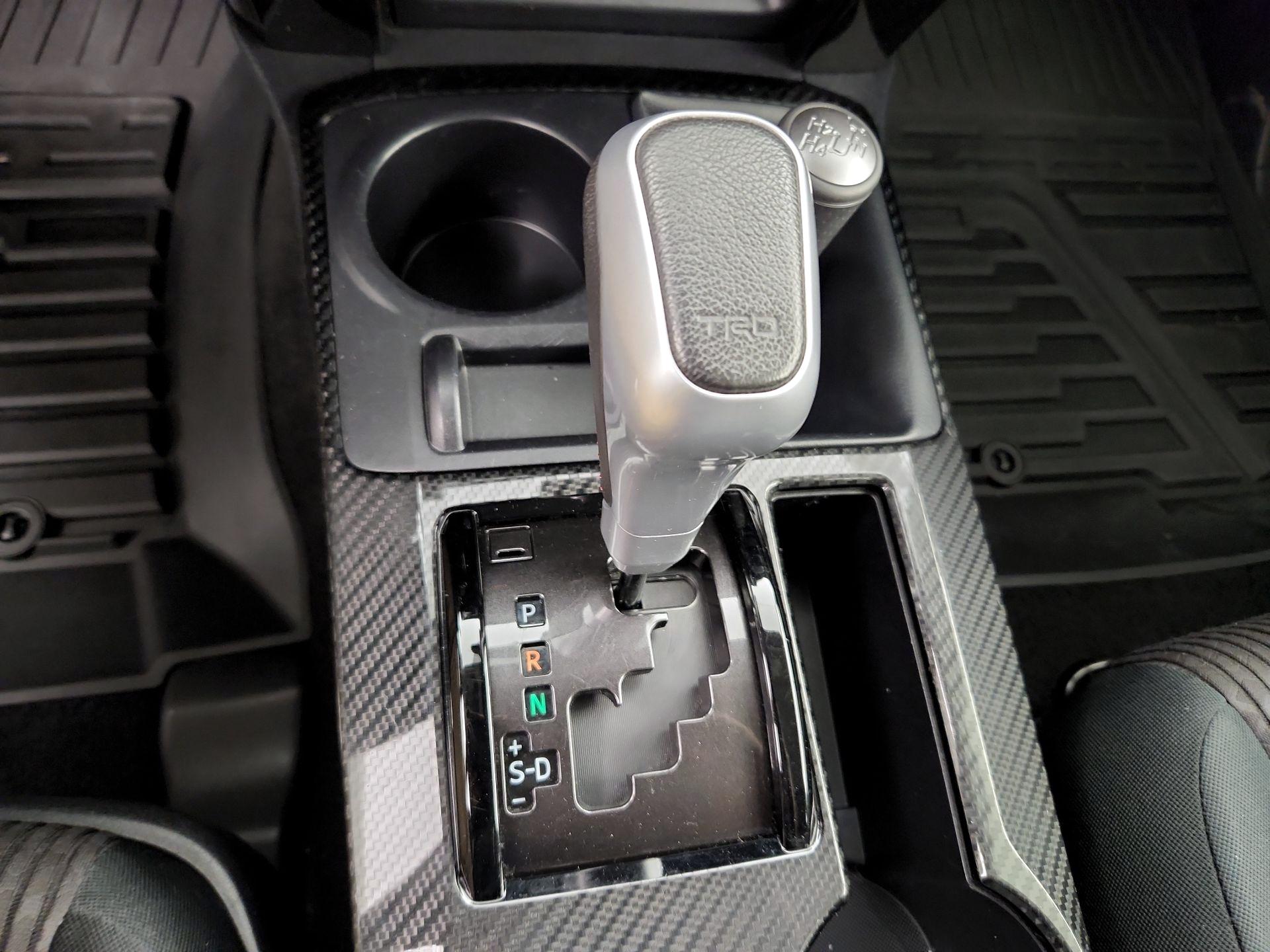 Thumbnail: 2023 Toyota 4Runner - 17