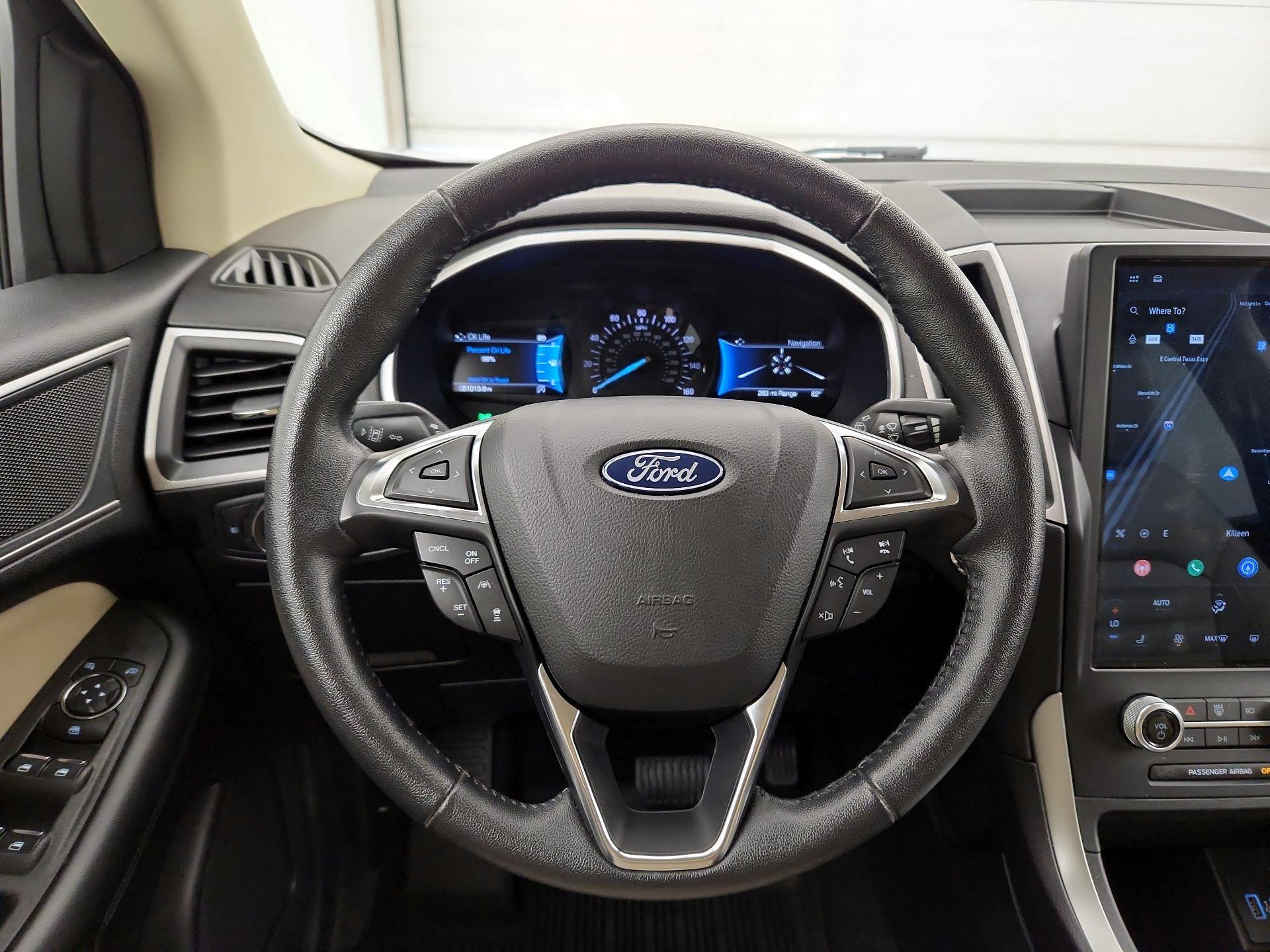 Thumbnail: 2021 Ford Edge - 10