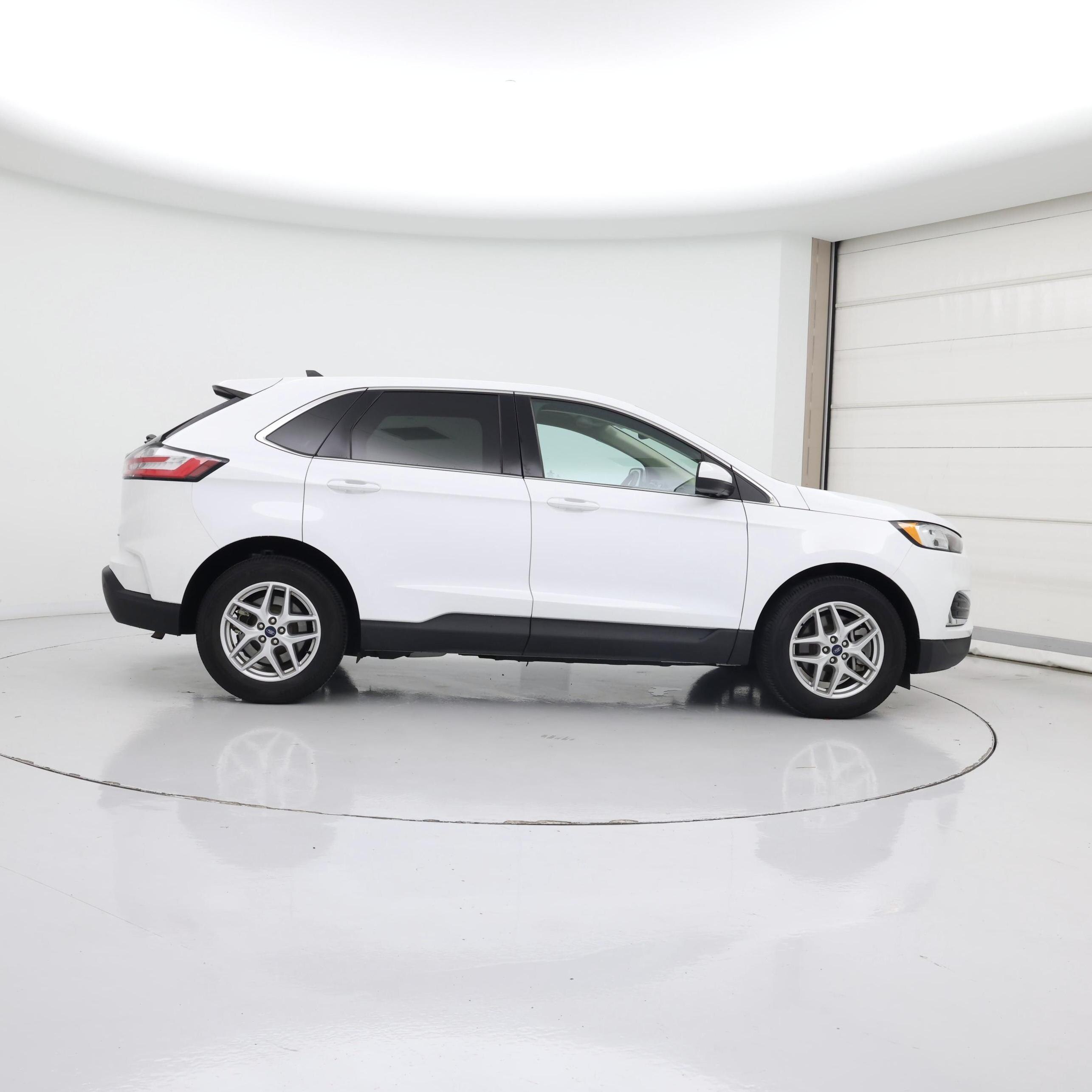 Thumbnail: 2021 Ford Edge - 7