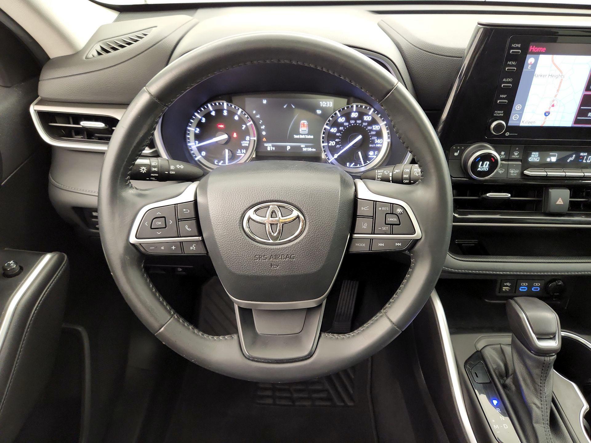 Thumbnail: 2022 Toyota Highlander - 10