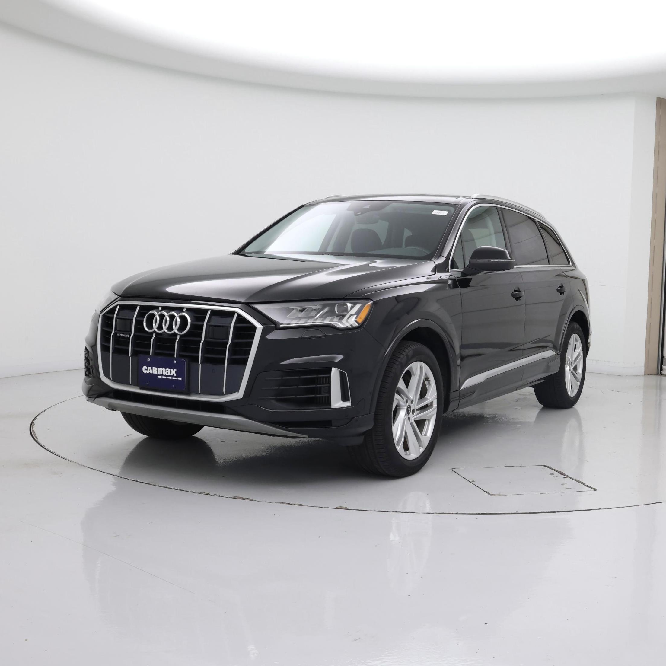 Thumbnail: 2023 Audi Q7 - 4