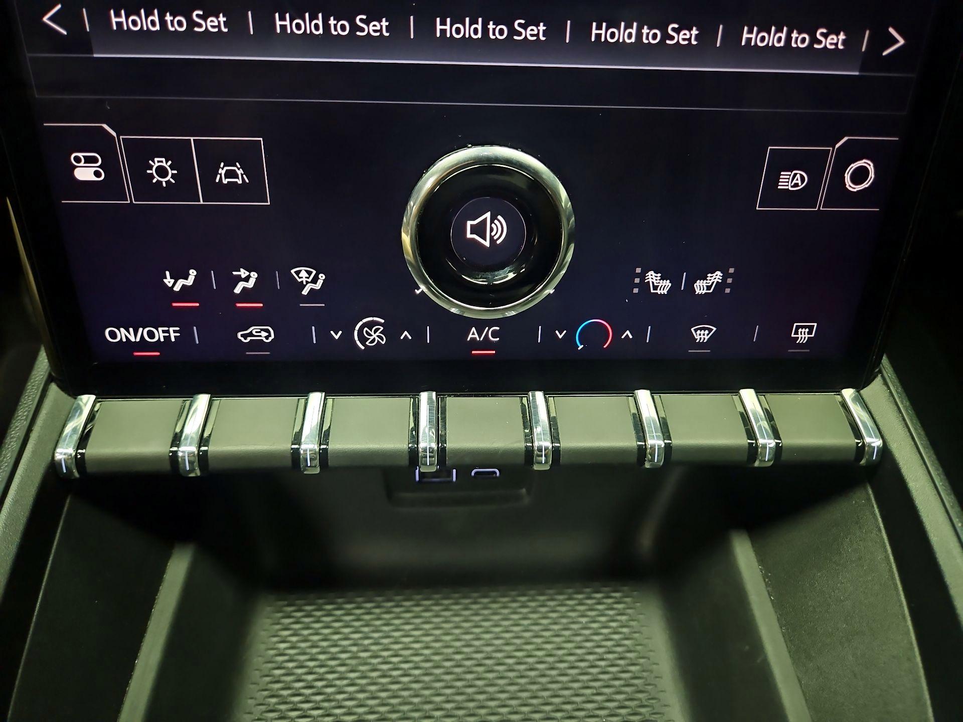 Thumbnail: 2025 GMC Terrain - 16