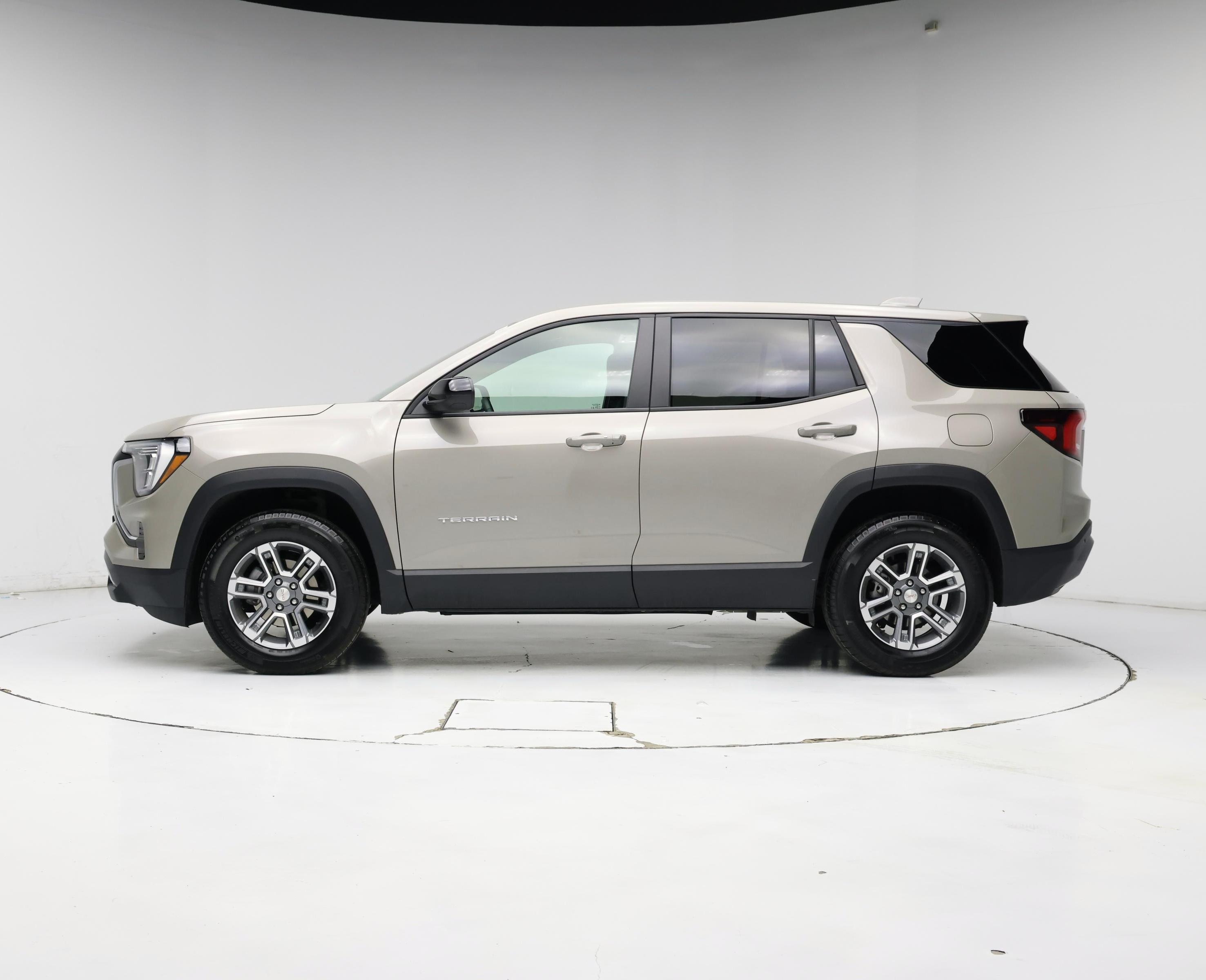 Thumbnail: 2025 GMC Terrain - 3