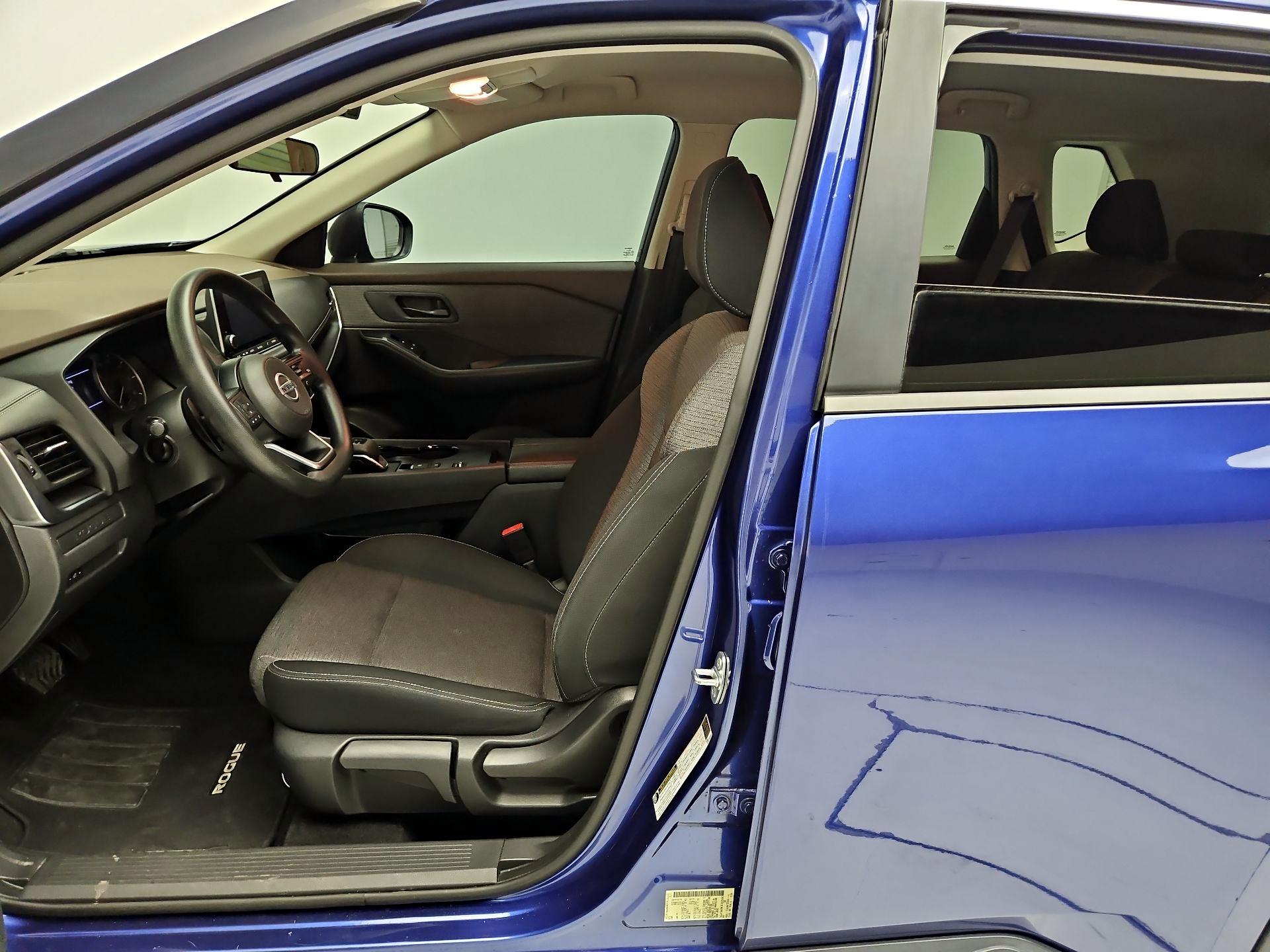 Thumbnail: 2021 Nissan Rogue - 11