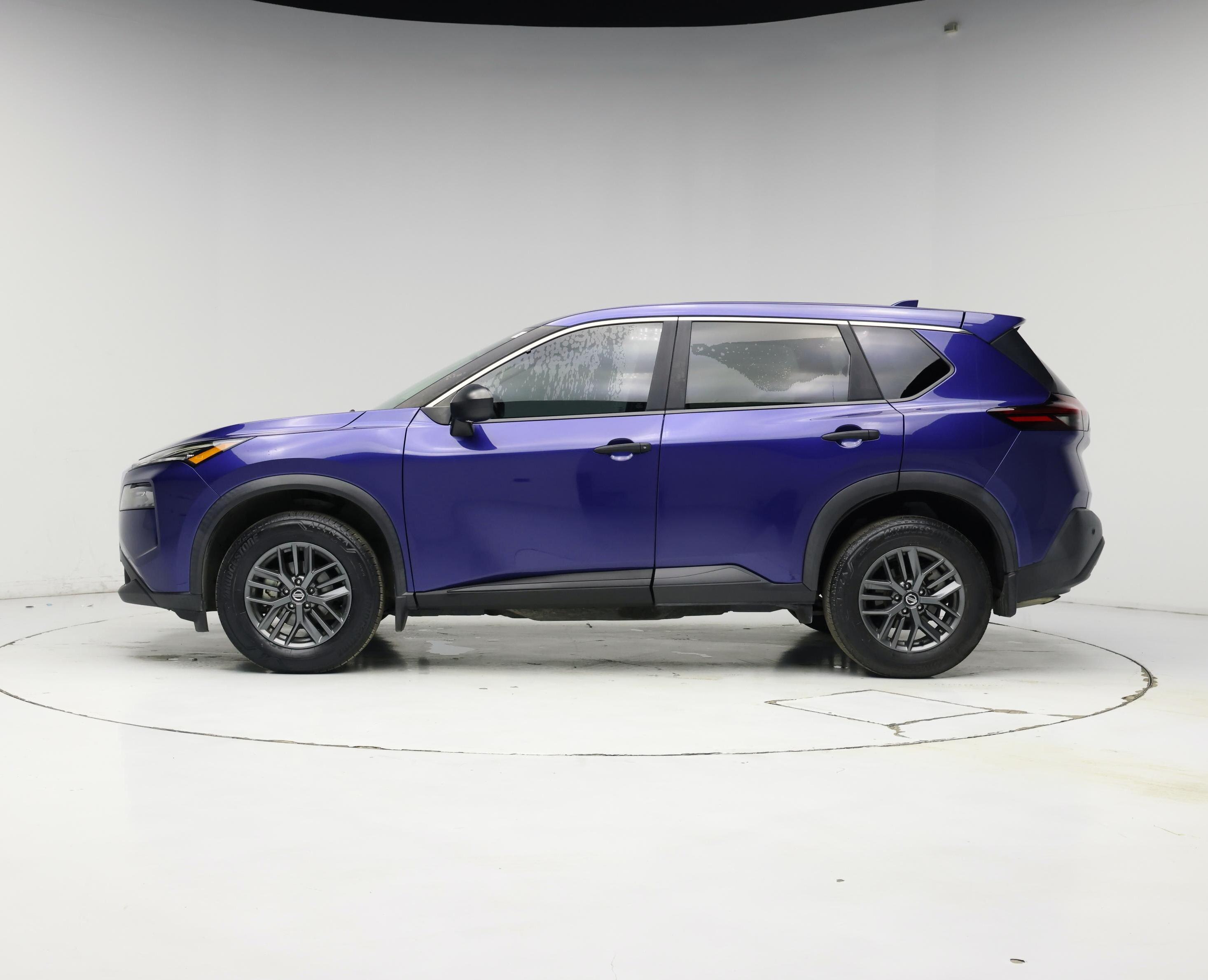 Thumbnail: 2021 Nissan Rogue - 3