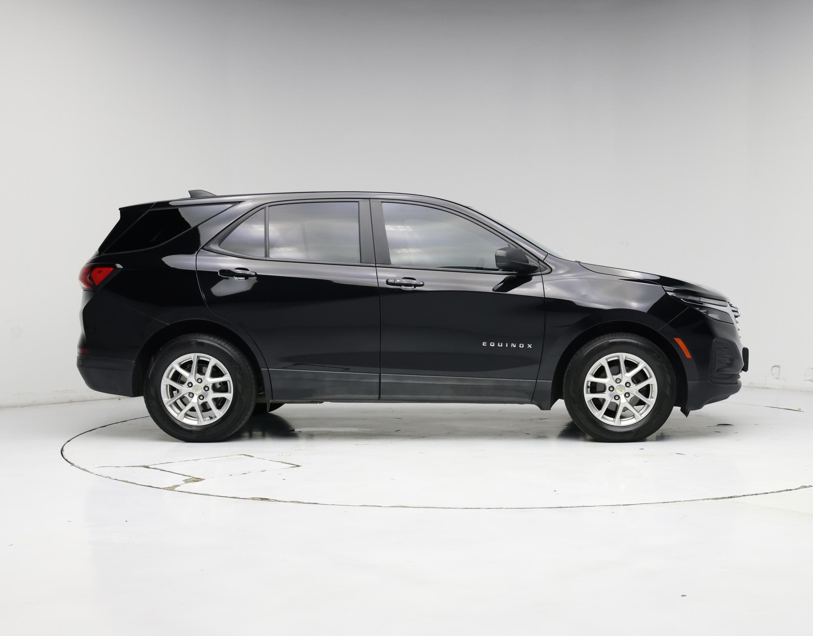Thumbnail: 2022 Chevrolet Equinox - 7