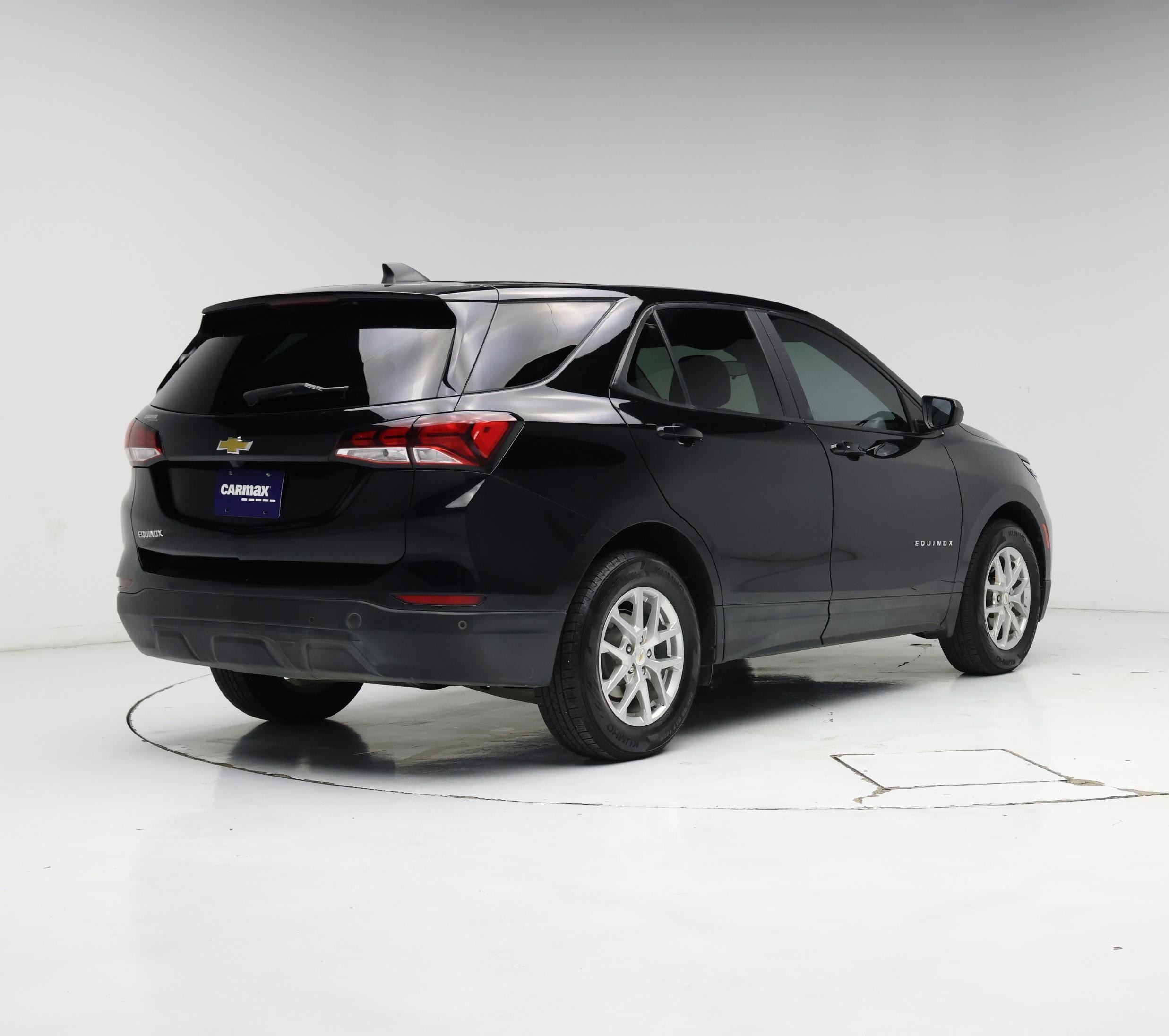 Thumbnail: 2022 Chevrolet Equinox - 8