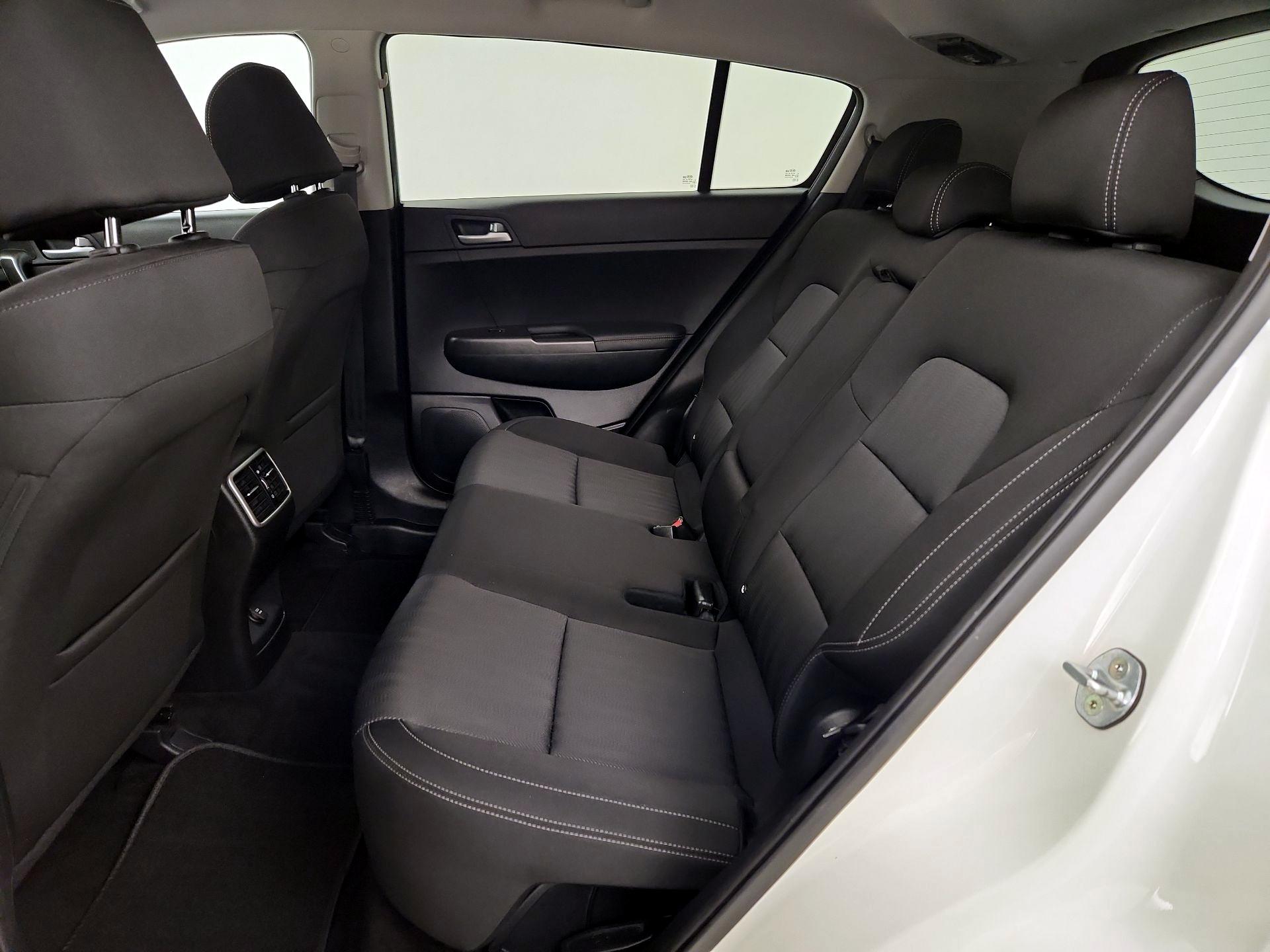 Thumbnail: 2021 Kia Sportage - 19