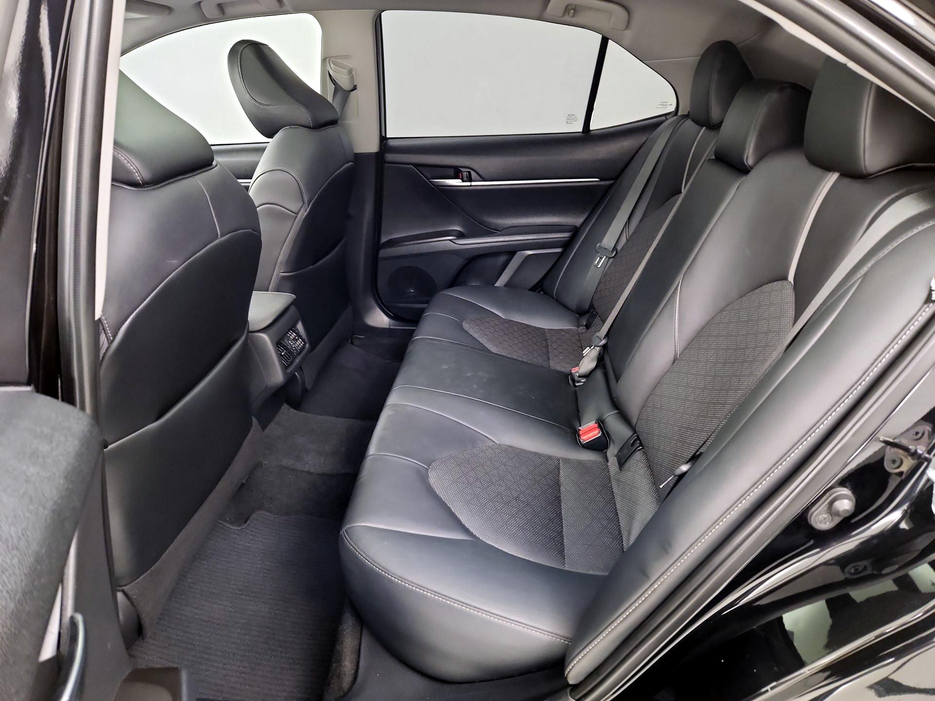 Thumbnail: 2021 Toyota Camry - 20