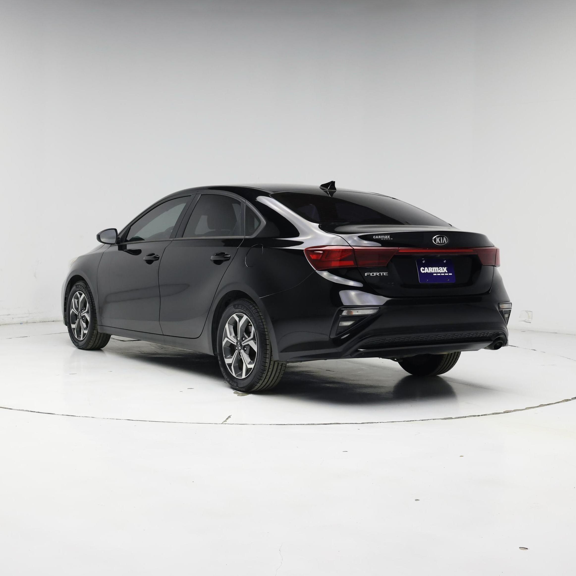 Thumbnail: 2021 Kia Forte - 2