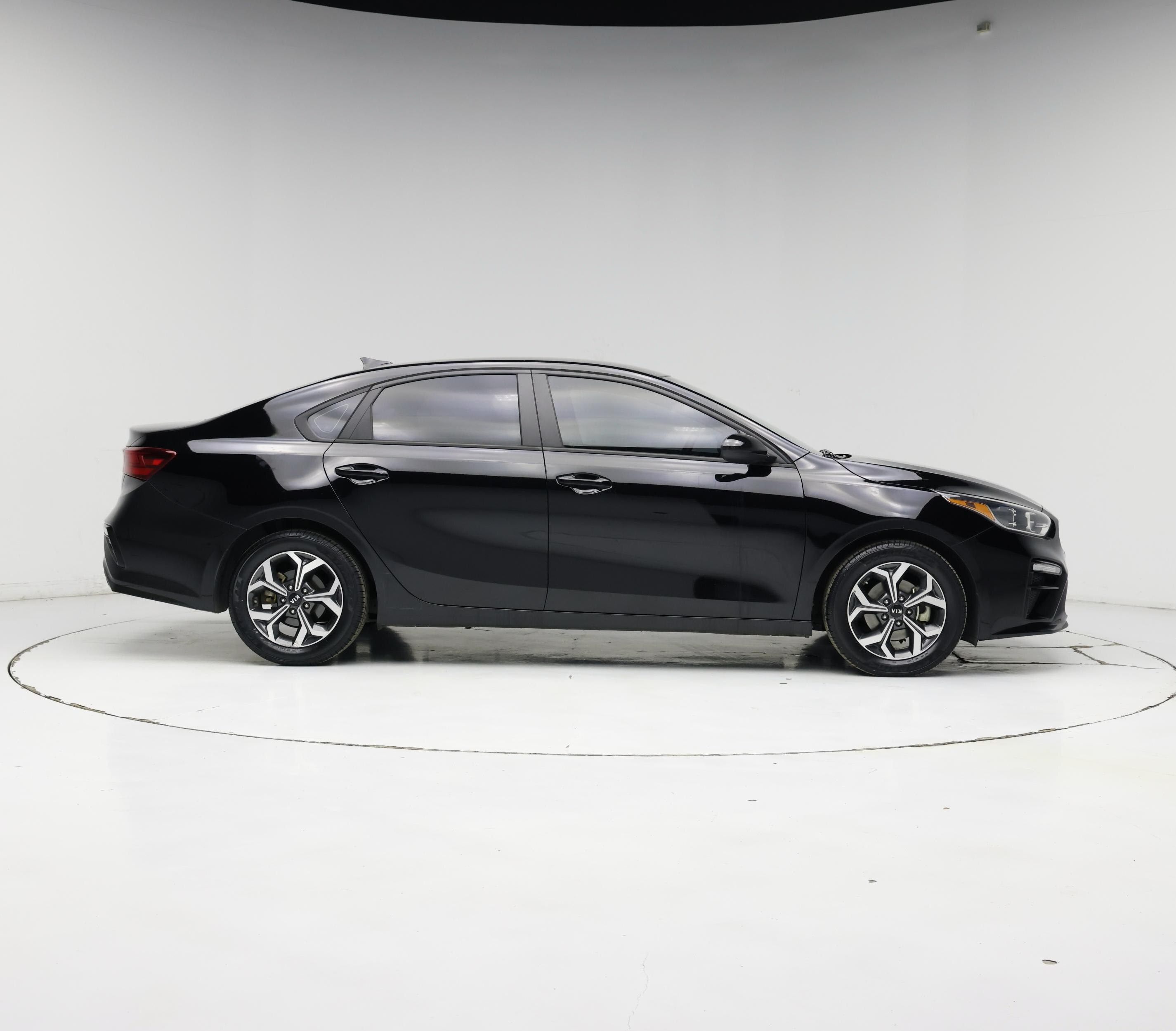 Thumbnail: 2021 Kia Forte - 7