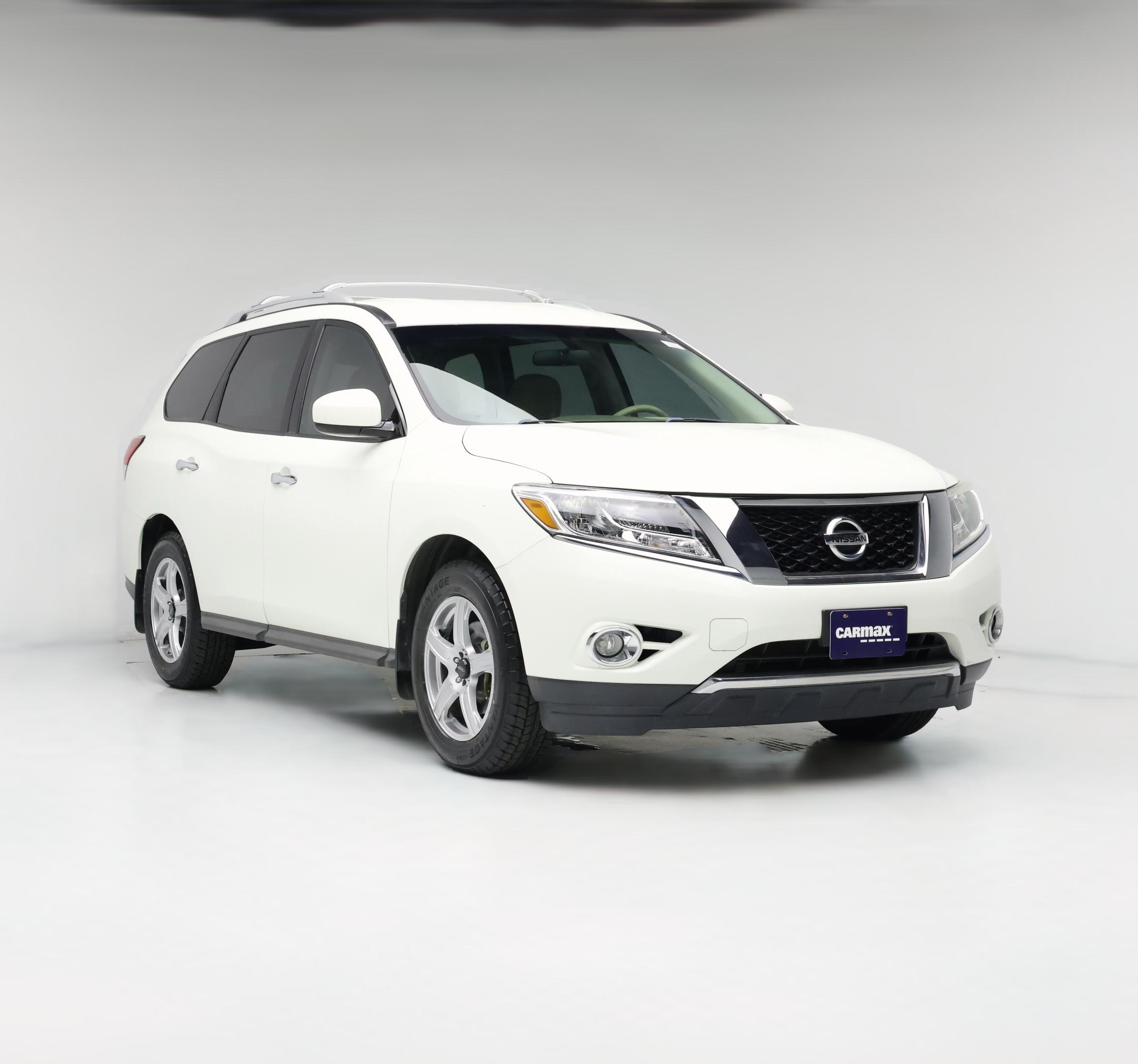 Thumbnail: 2015 Nissan Pathfinder - 1