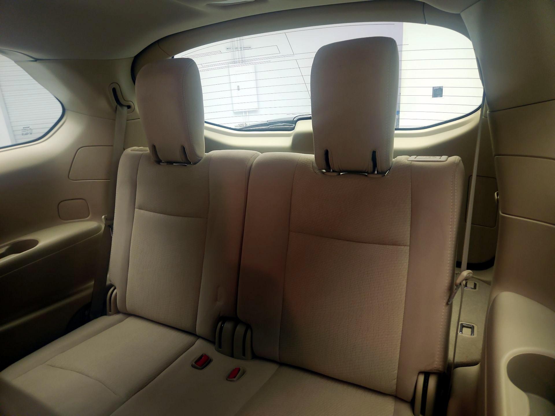 Thumbnail: 2015 Nissan Pathfinder - 19