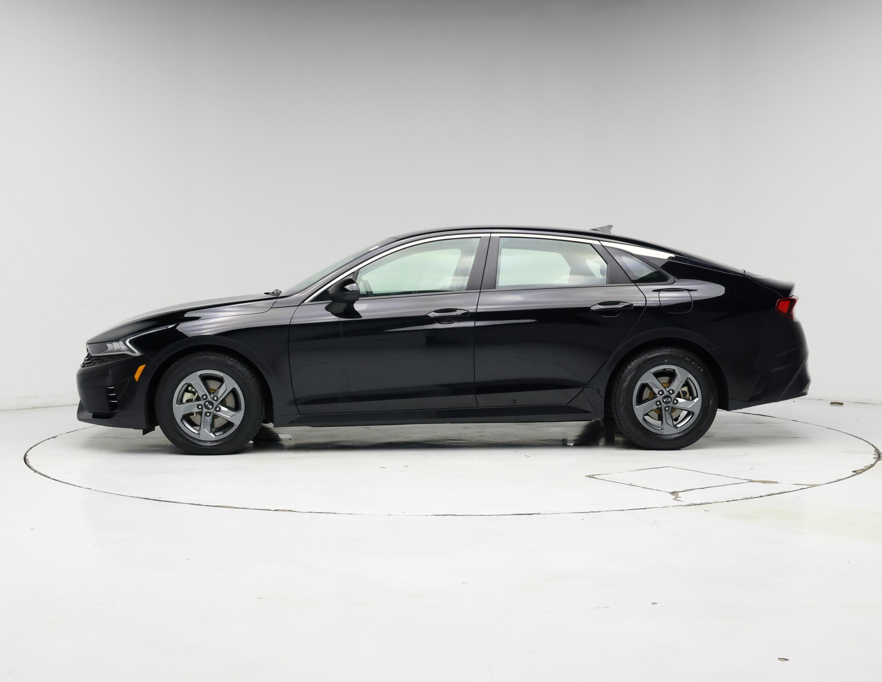 Thumbnail: 2021 Kia K5 - 3