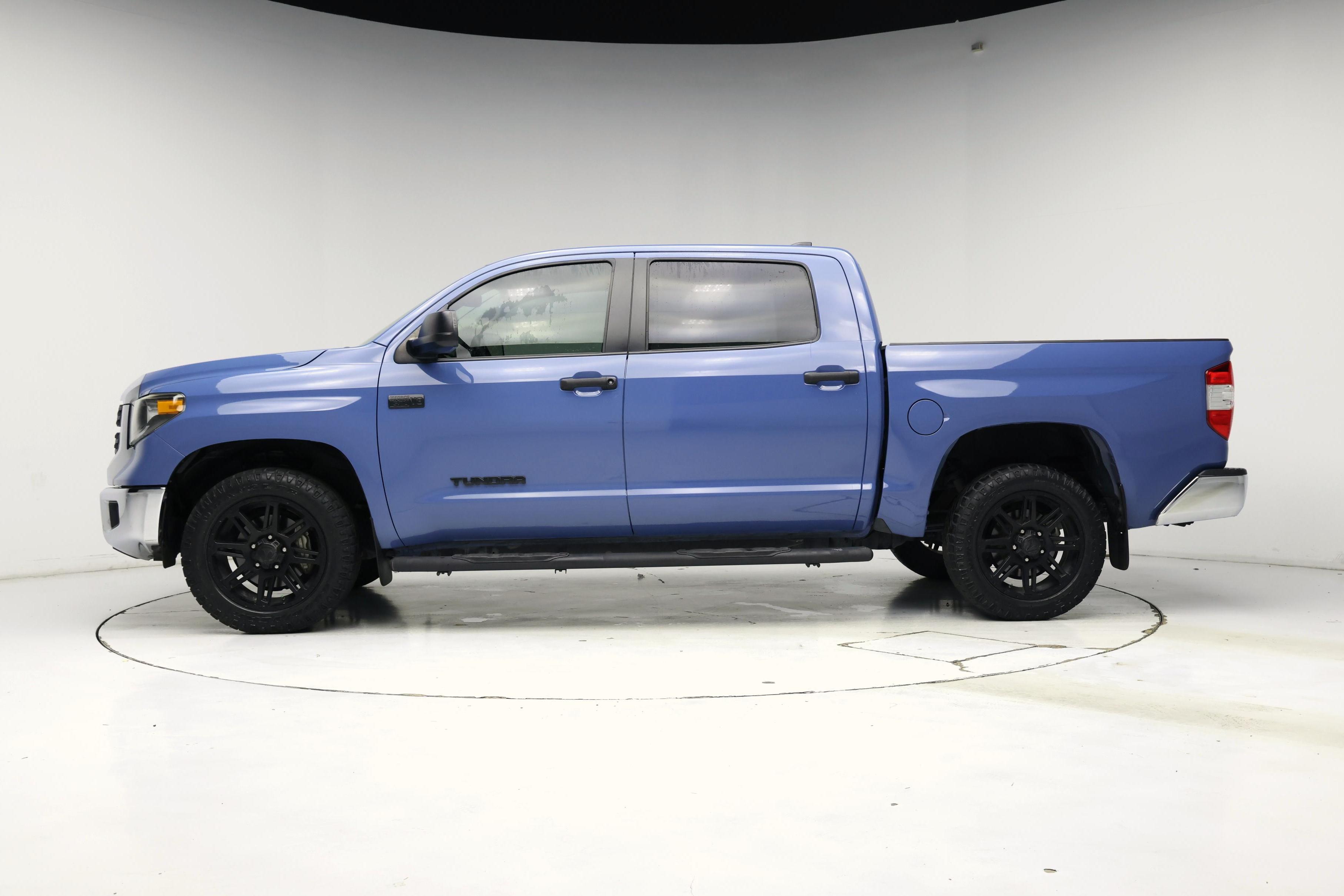 Thumbnail: 2020 Toyota Tundra - 3