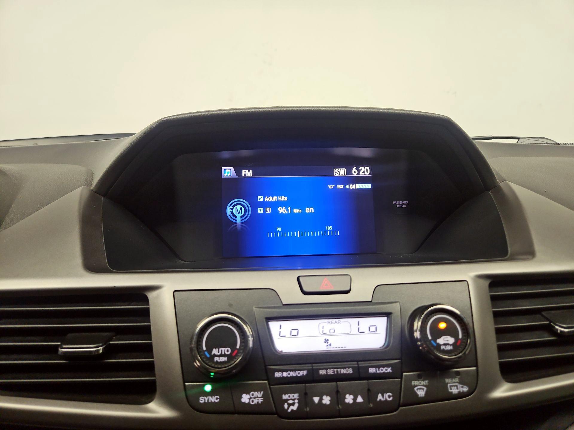 Thumbnail: 2016 Honda Odyssey - 15