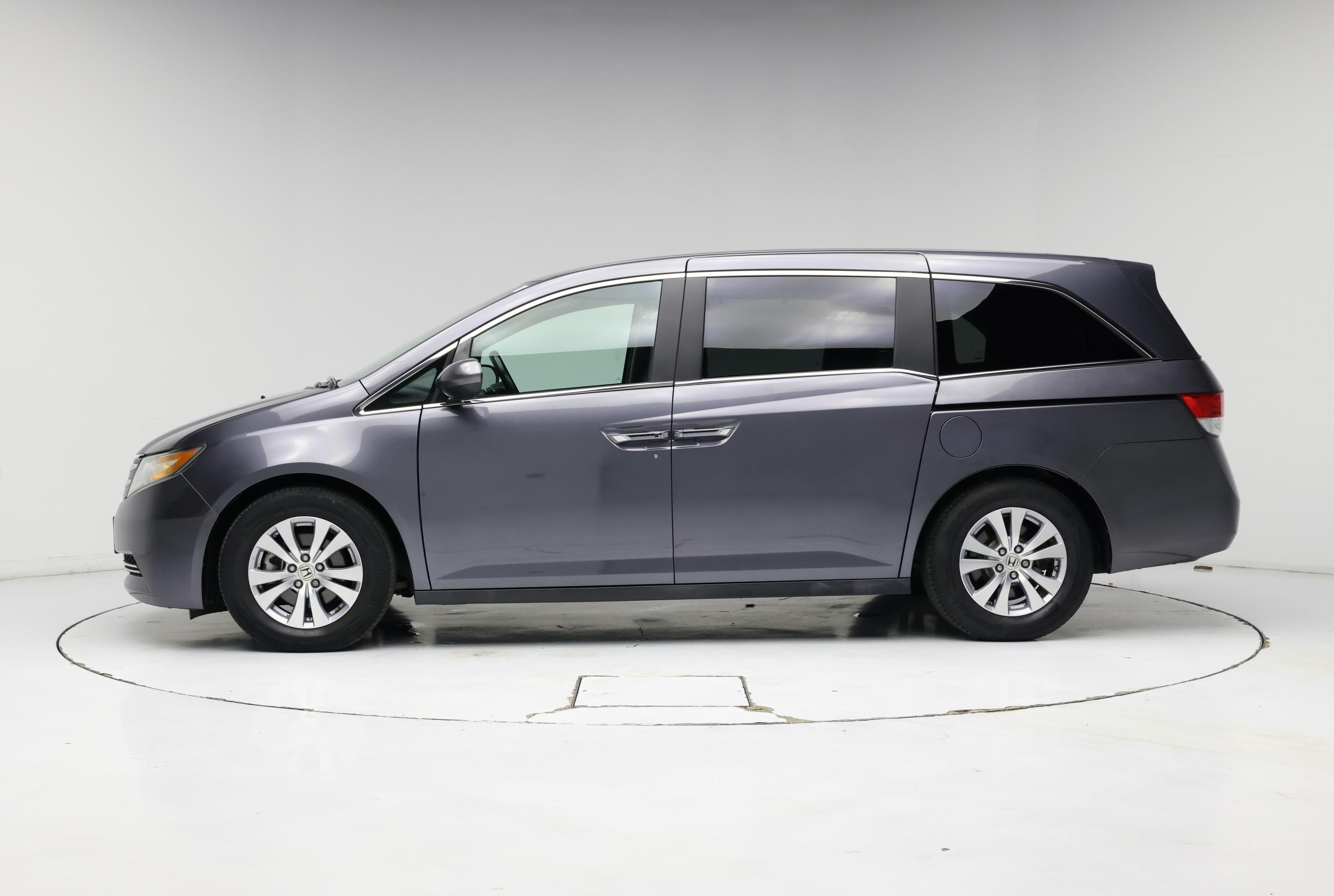 Thumbnail: 2016 Honda Odyssey - 3