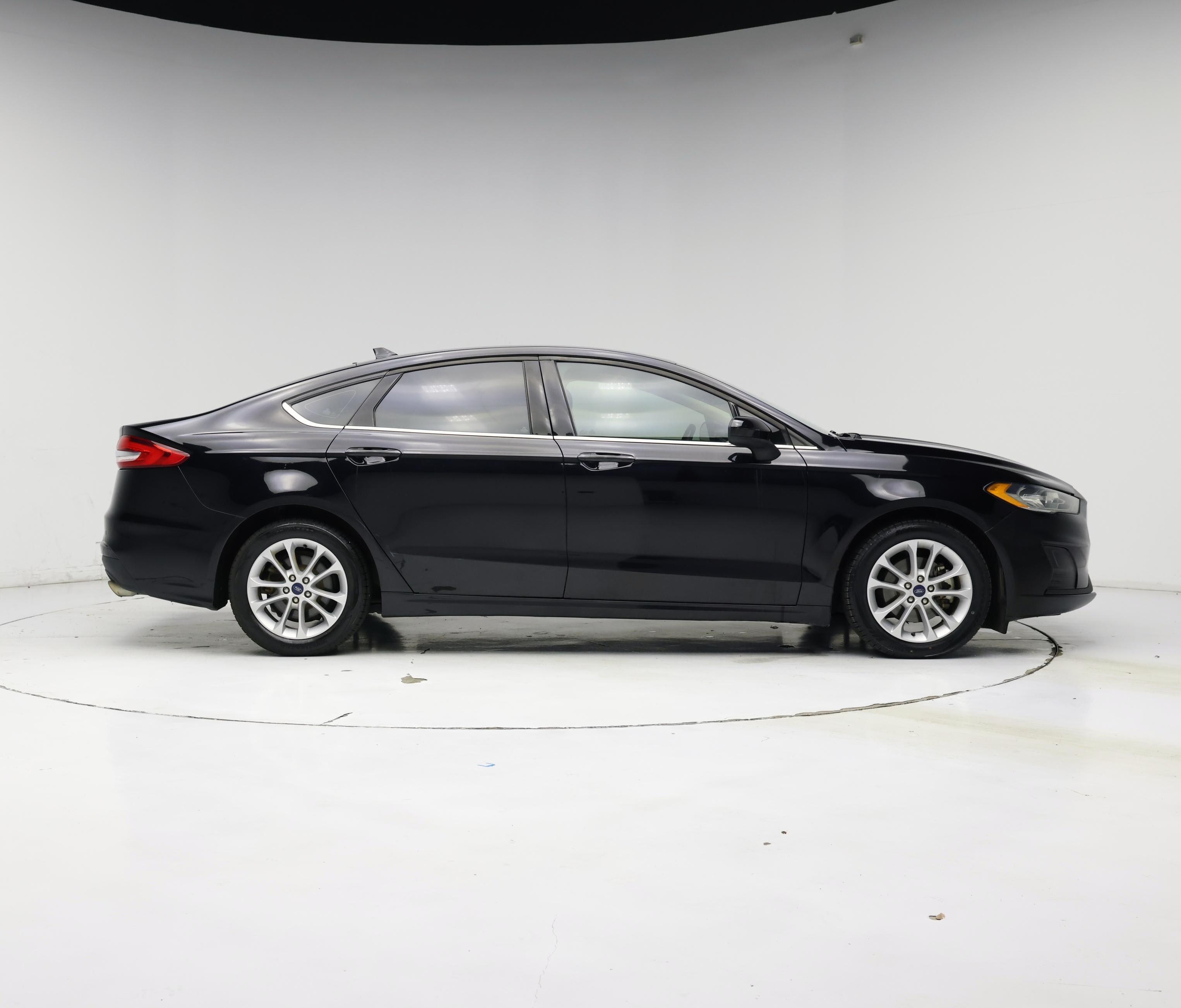 Thumbnail: 2020 Ford Fusion - 7