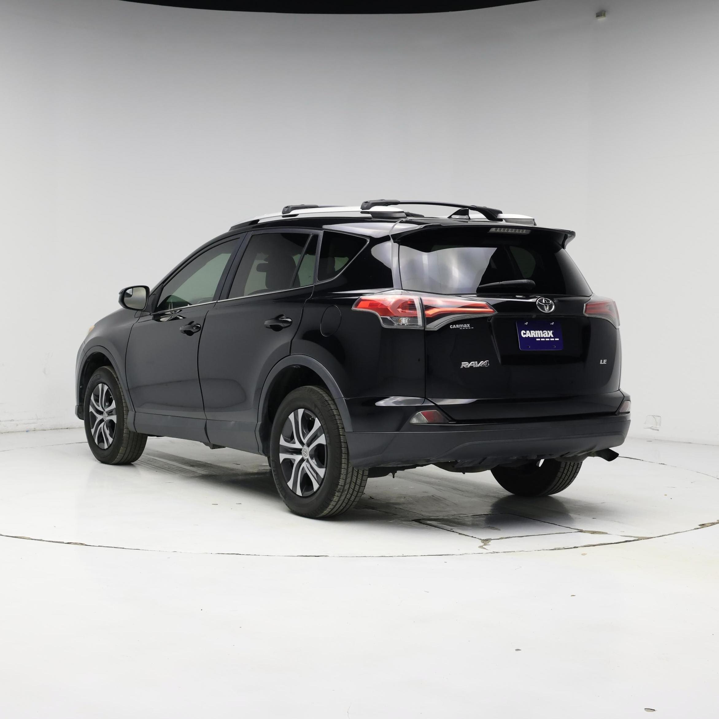 Thumbnail: 2016 Toyota RAV4 - 2
