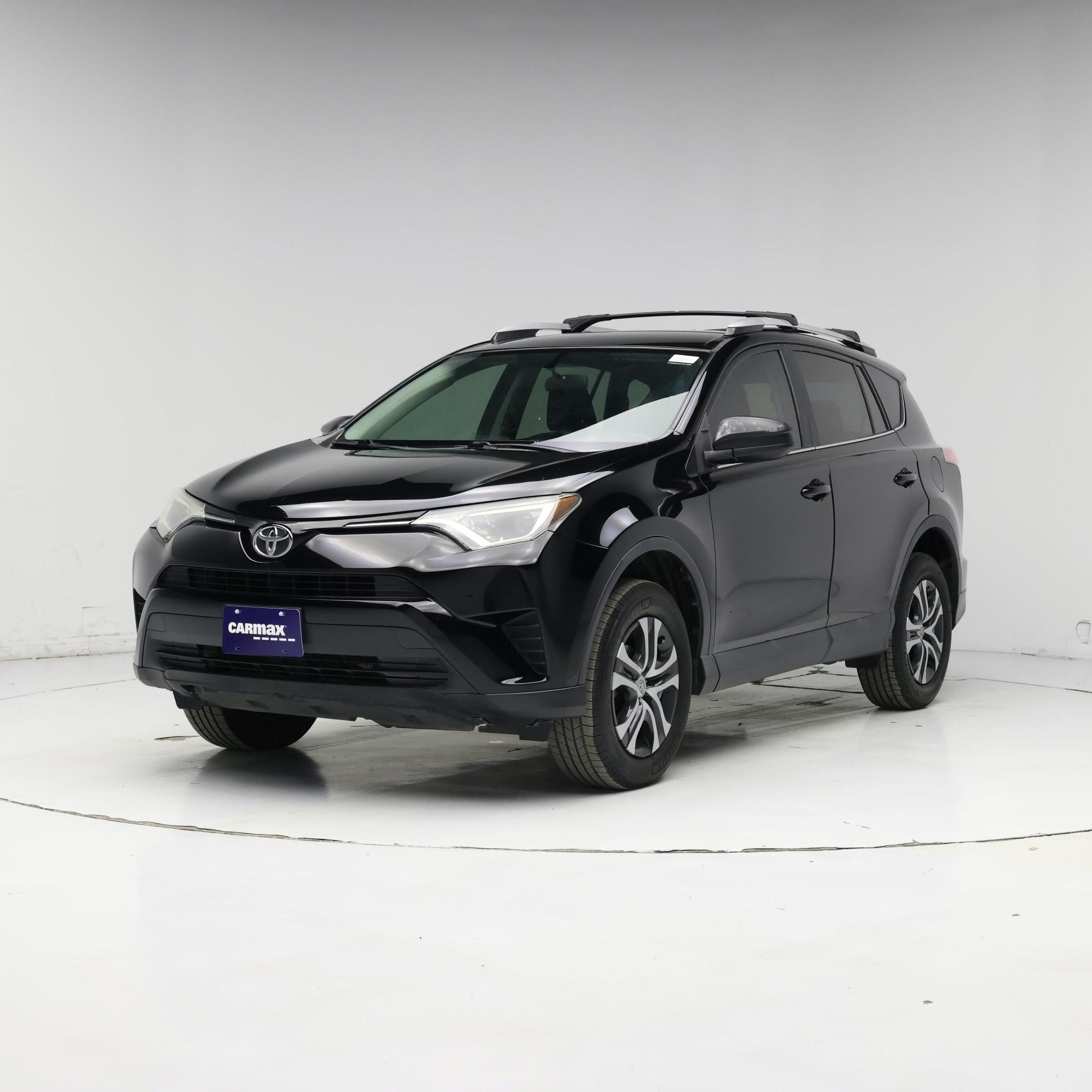 Thumbnail: 2016 Toyota RAV4 - 4