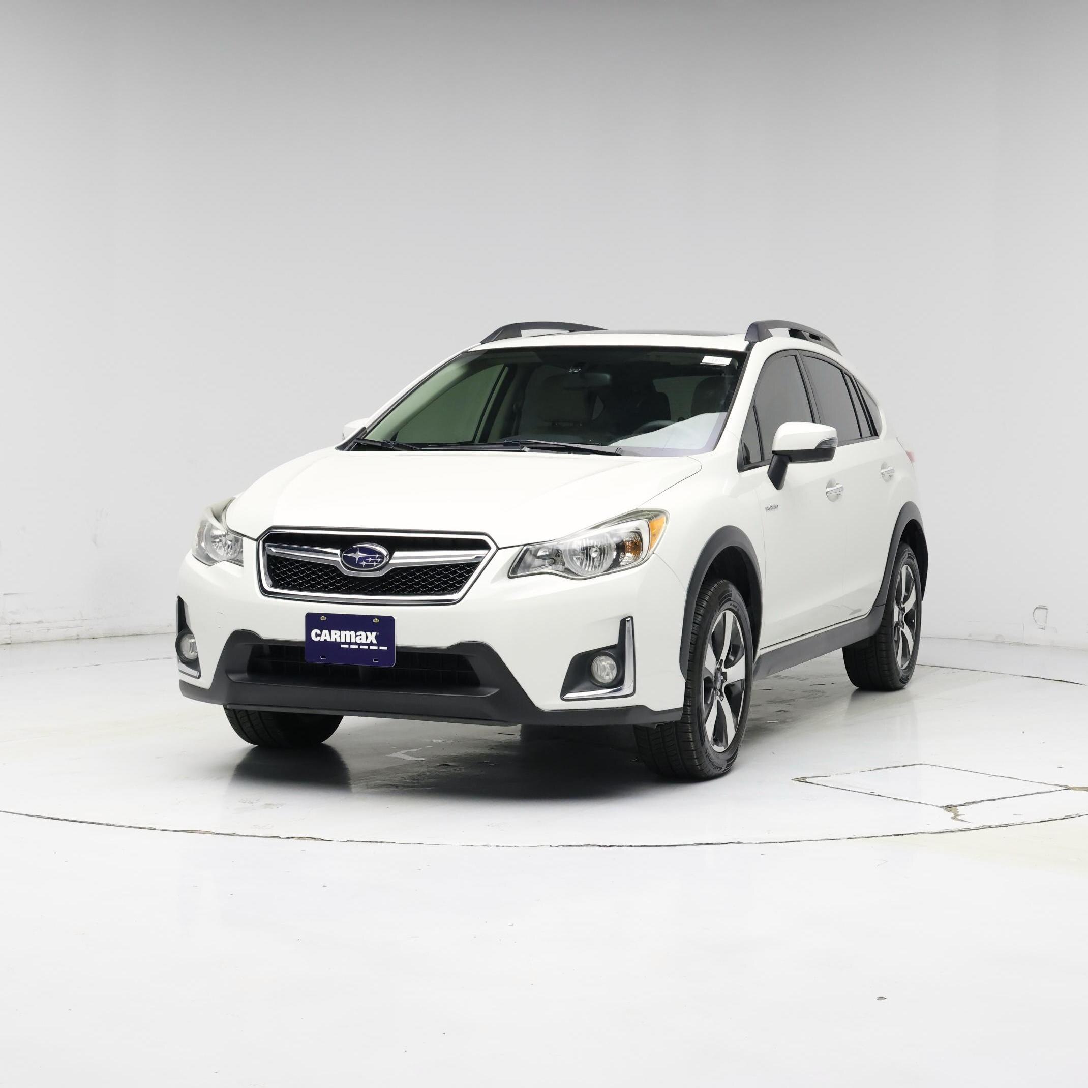 Thumbnail: 2016 Subaru XV Crosstrek - 4