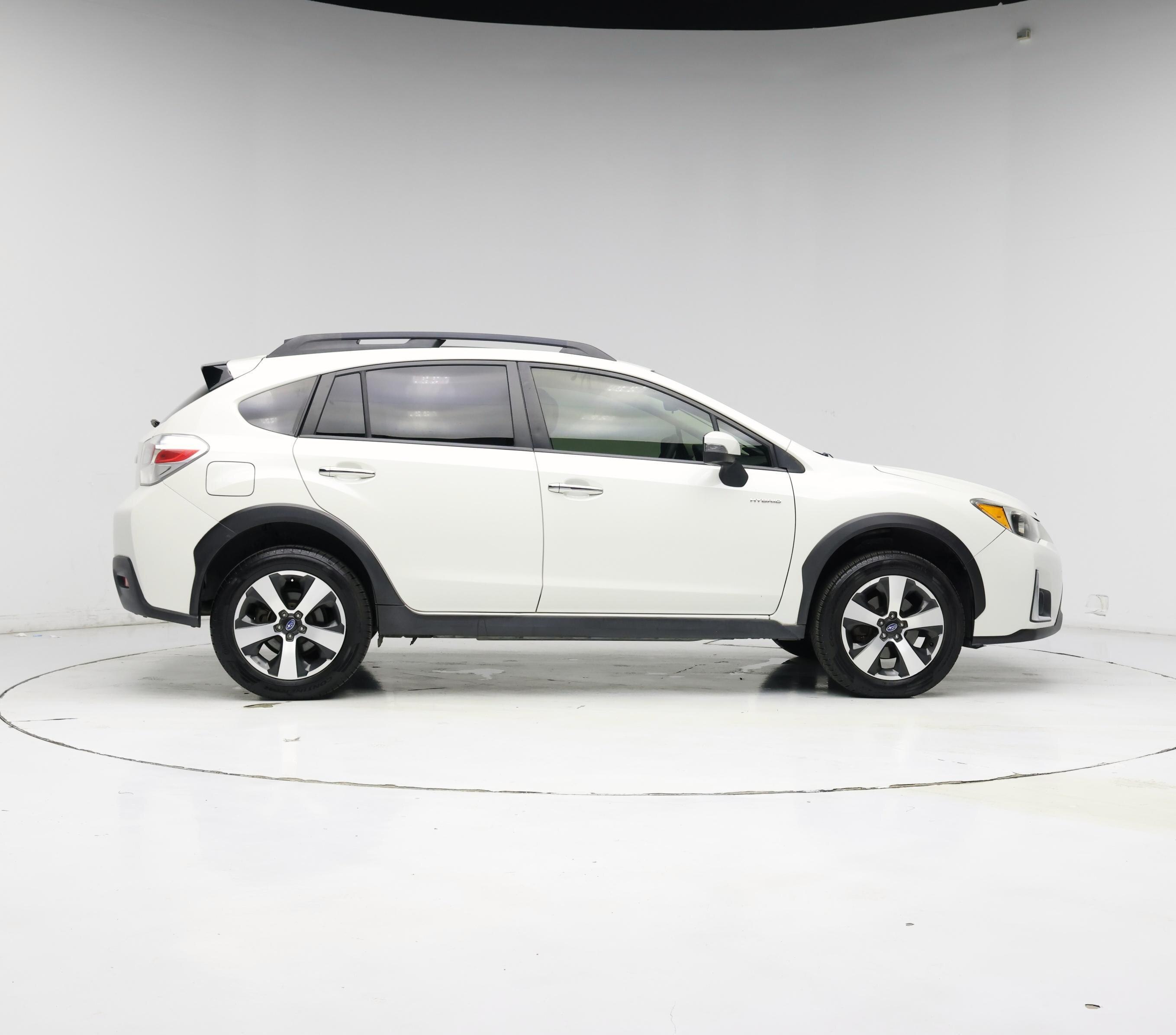 Thumbnail: 2016 Subaru XV Crosstrek - 7