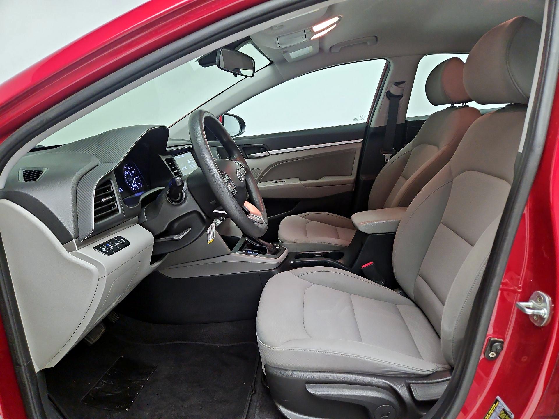 Thumbnail: 2019 Hyundai Elantra - 11