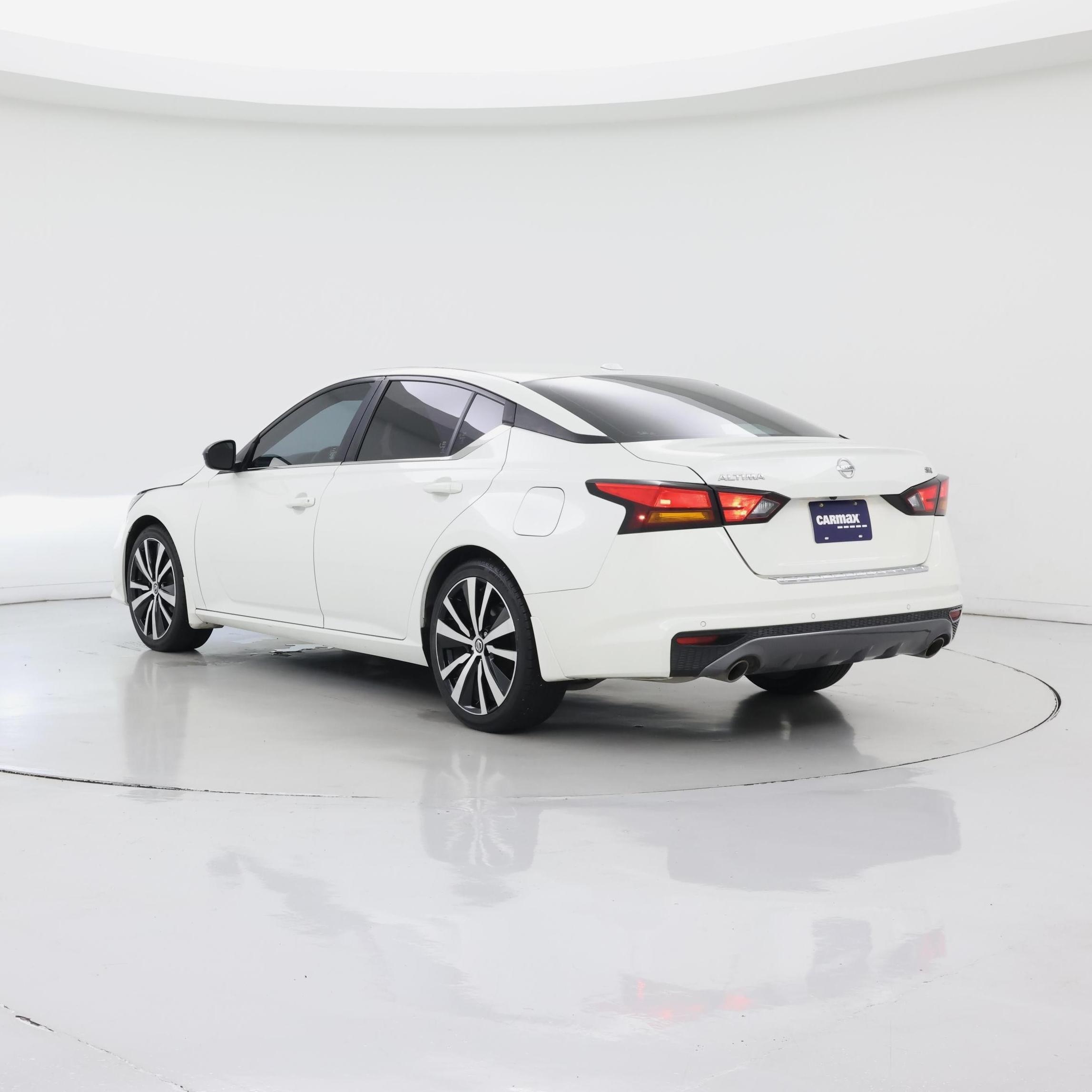 Thumbnail: 2021 Nissan Altima - 2